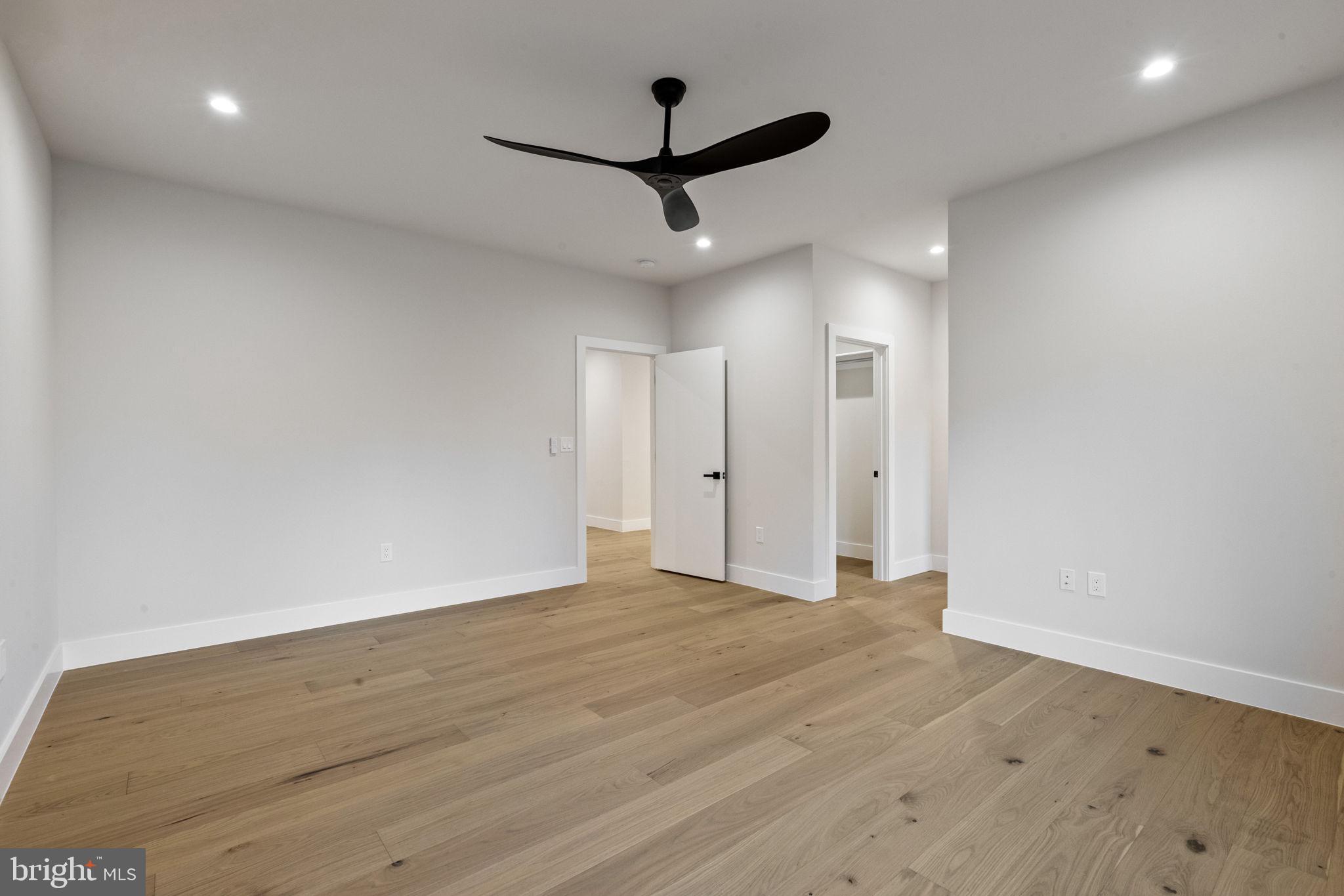 WOODS OF ILDA - Residential