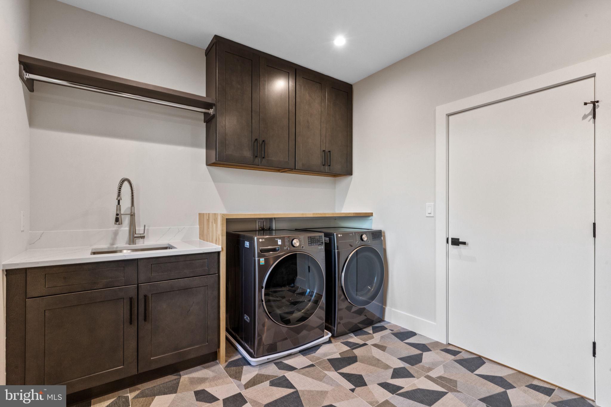 WOODS OF ILDA - Residential