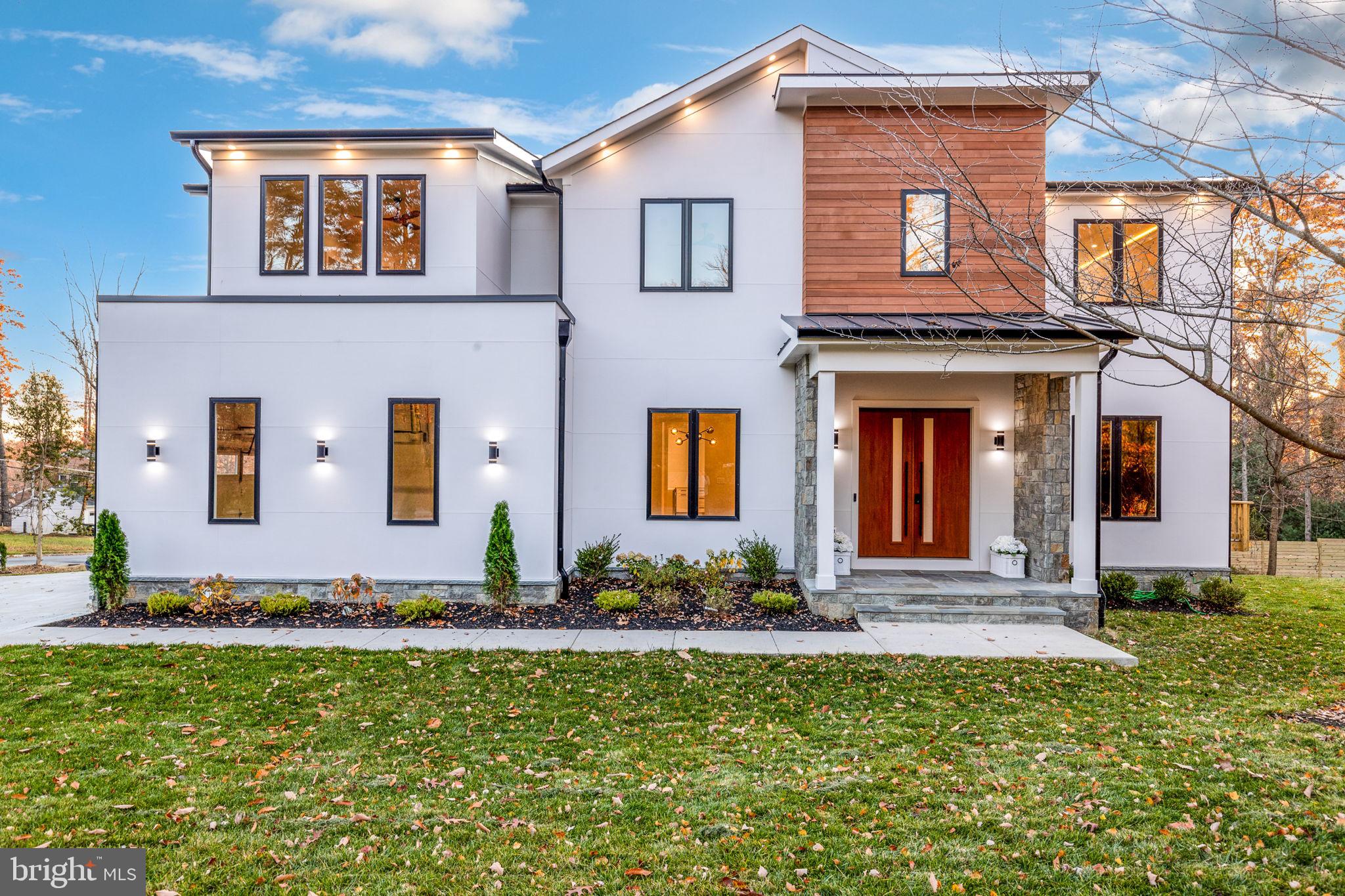 WOODS OF ILDA - Residential