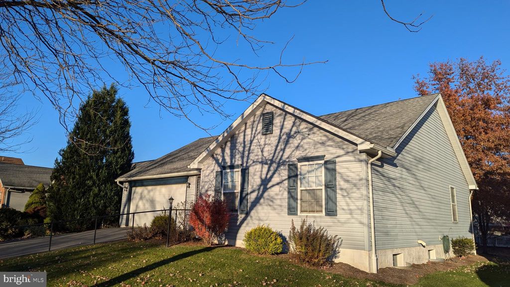 Photo of 2332 Park Center Boulevard, STATE COLLEGE, PA 16801 (MLS # PACE2516780)