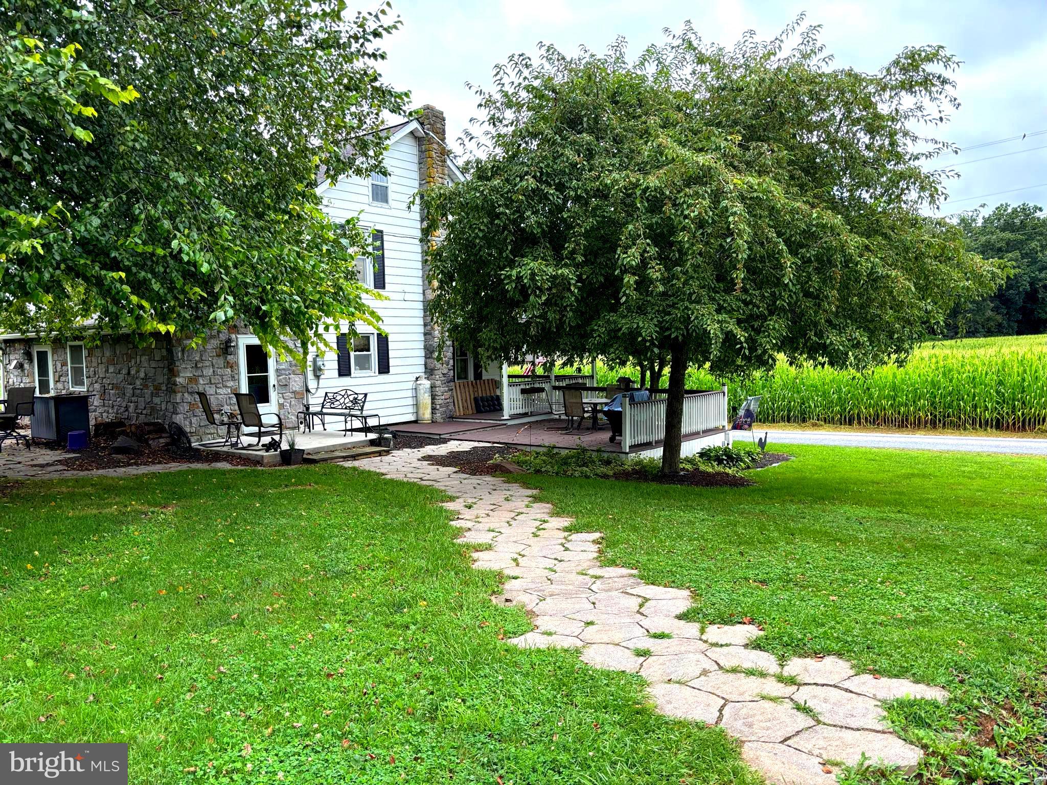 290 WOODS ROAD