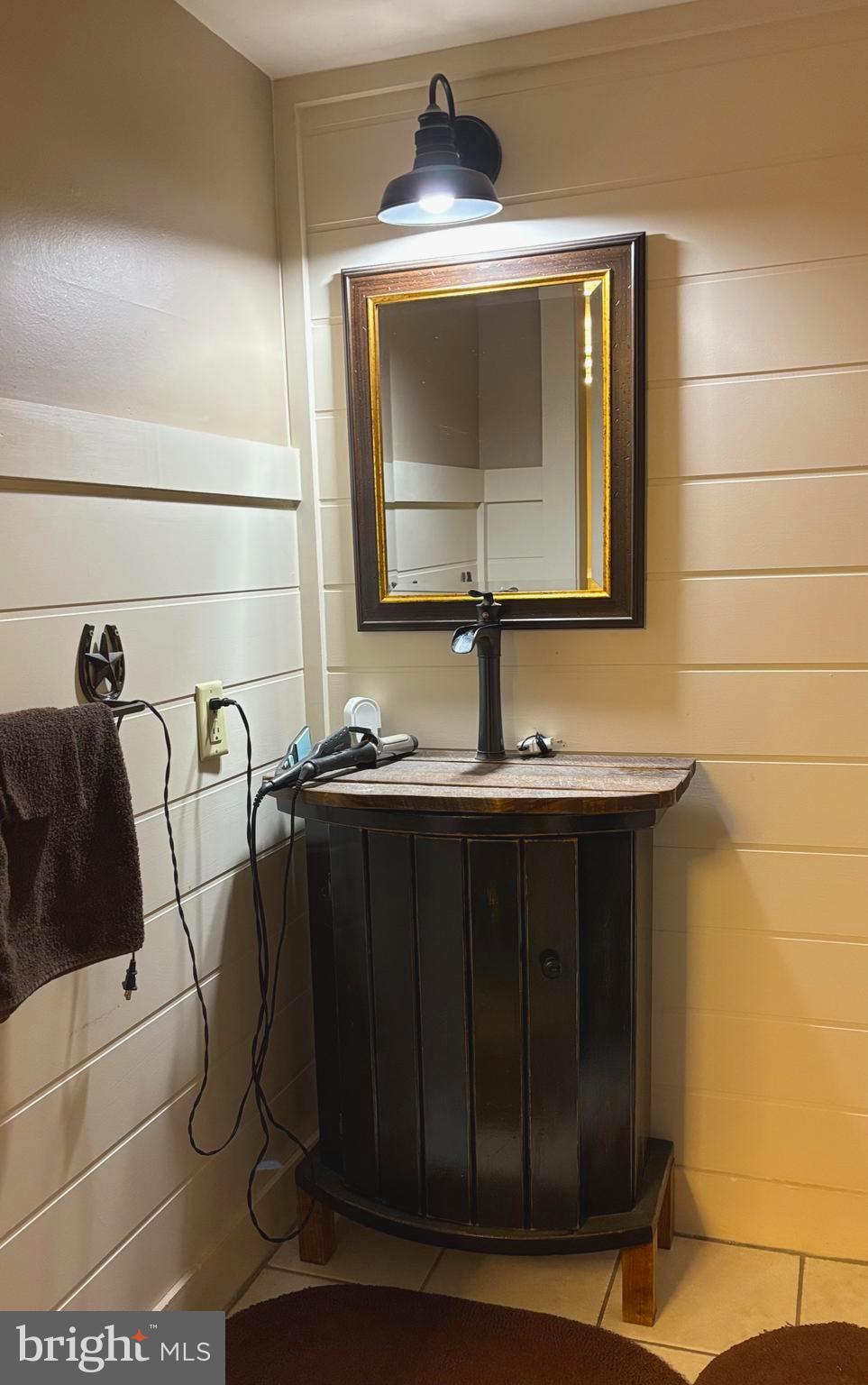 HAMILTON TOWNSHIP - Residential