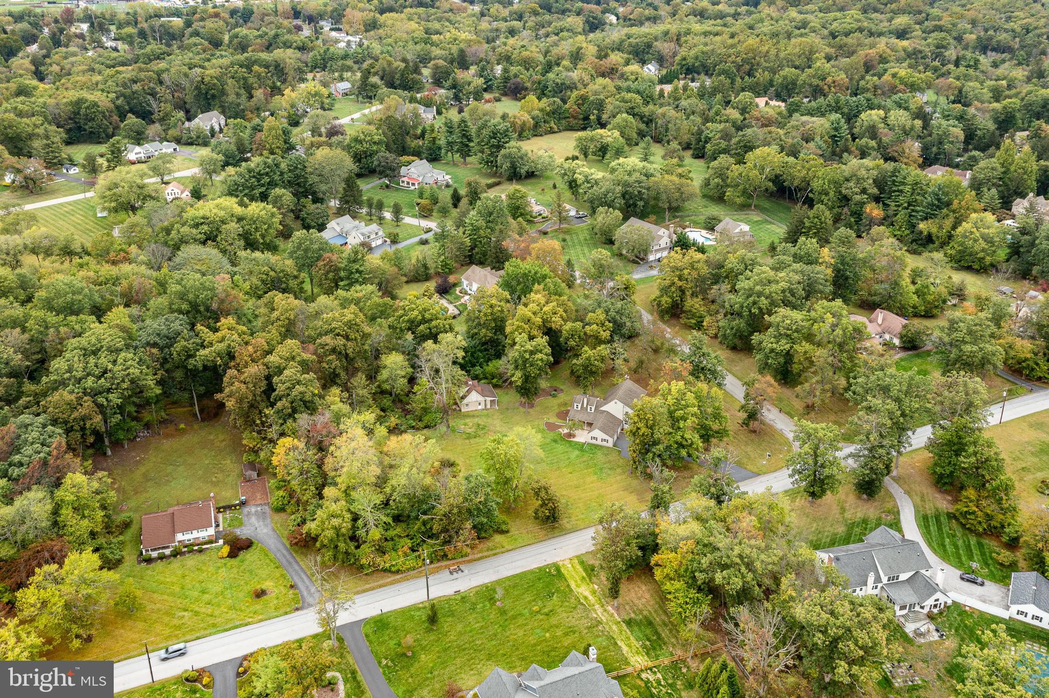 WILLISTOWN ACRES - Residential