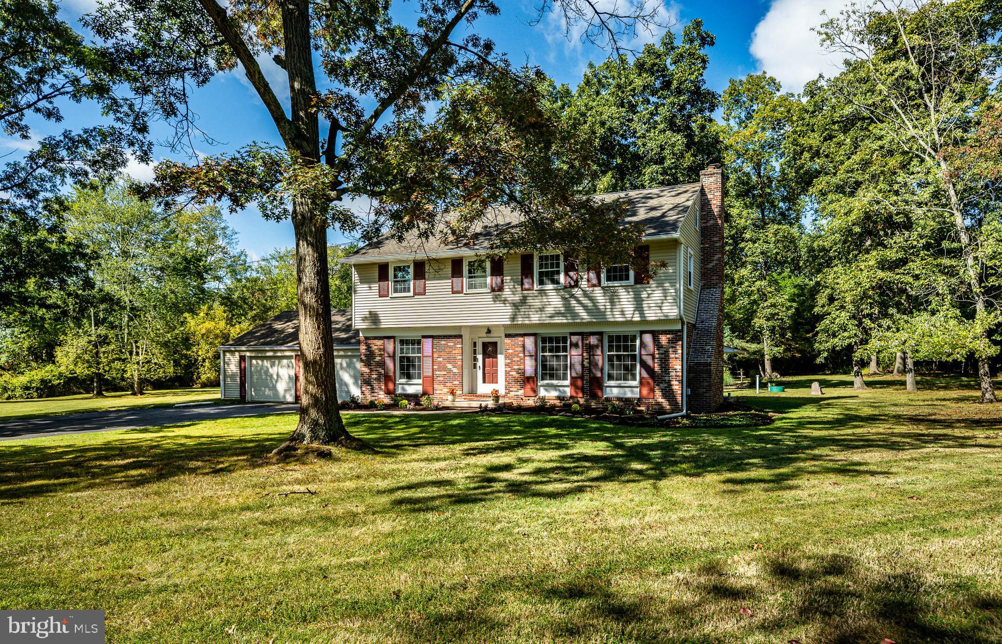 8 ANDREWS ROAD