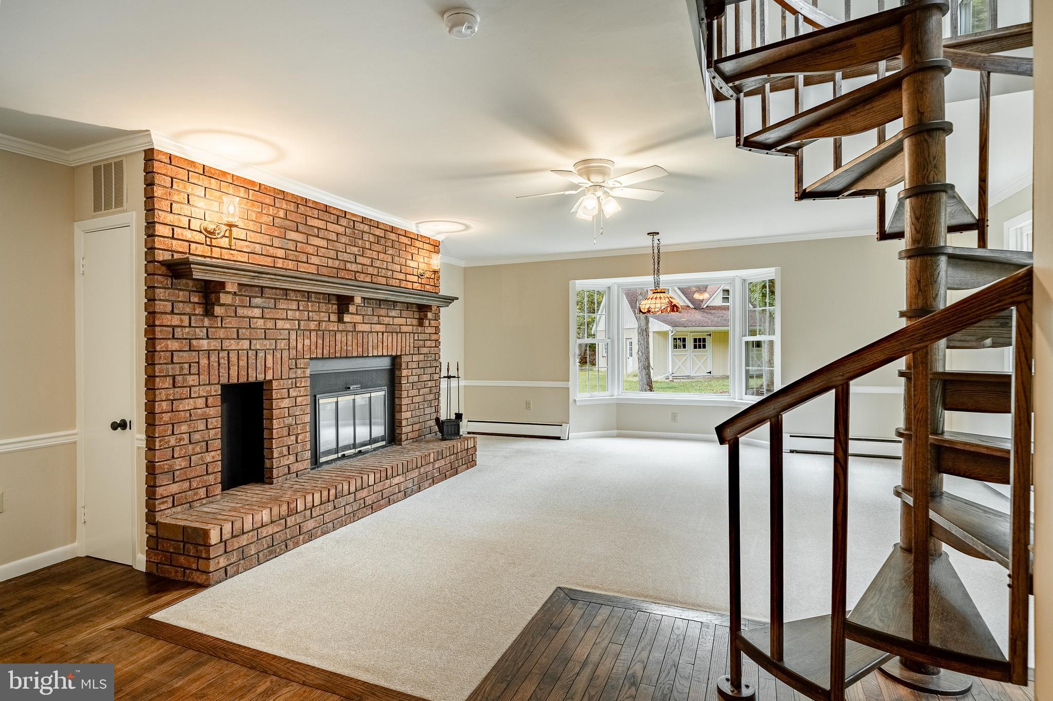 WILLISTOWN ACRES - Residential