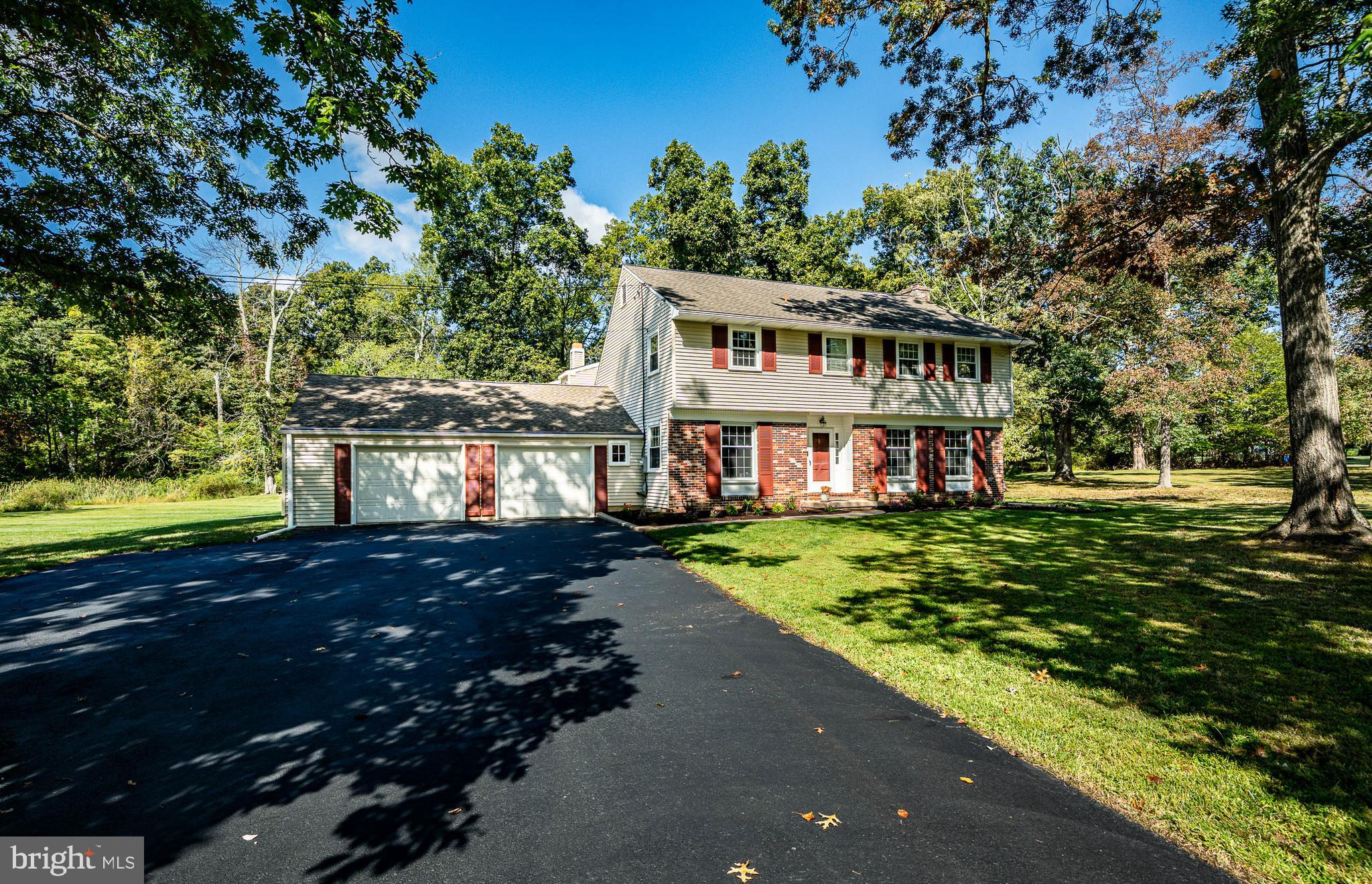 8 ANDREWS ROAD