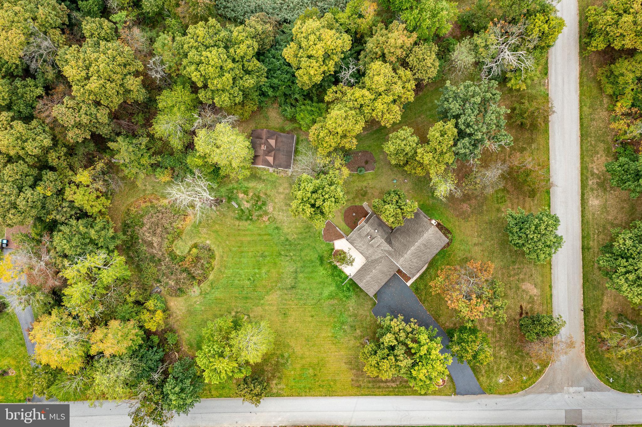 WILLISTOWN ACRES - Residential