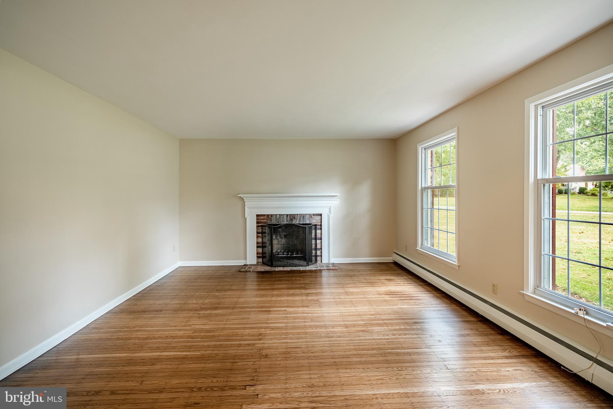 WILLISTOWN ACRES - Residential