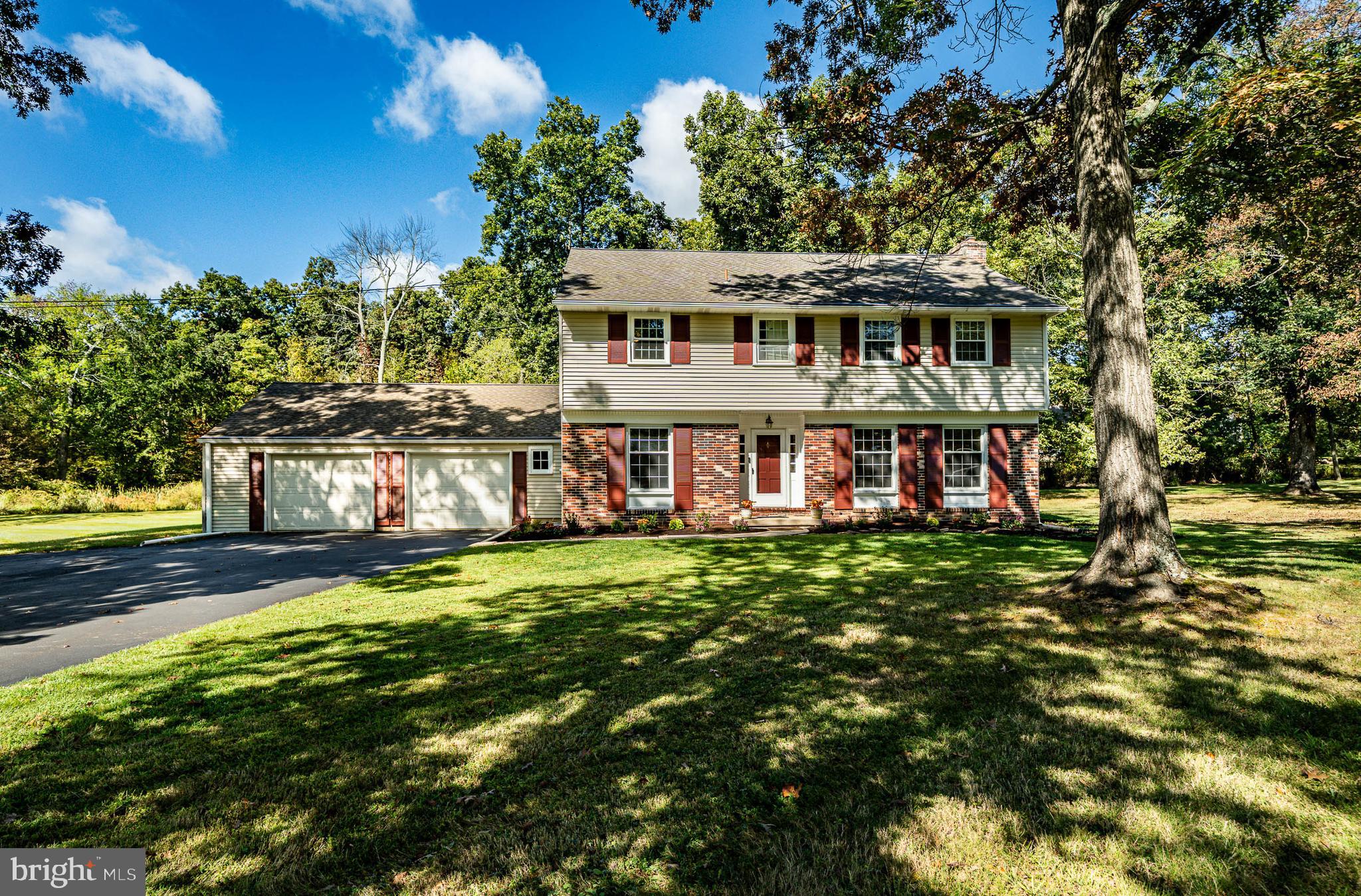 WILLISTOWN ACRES - Residential