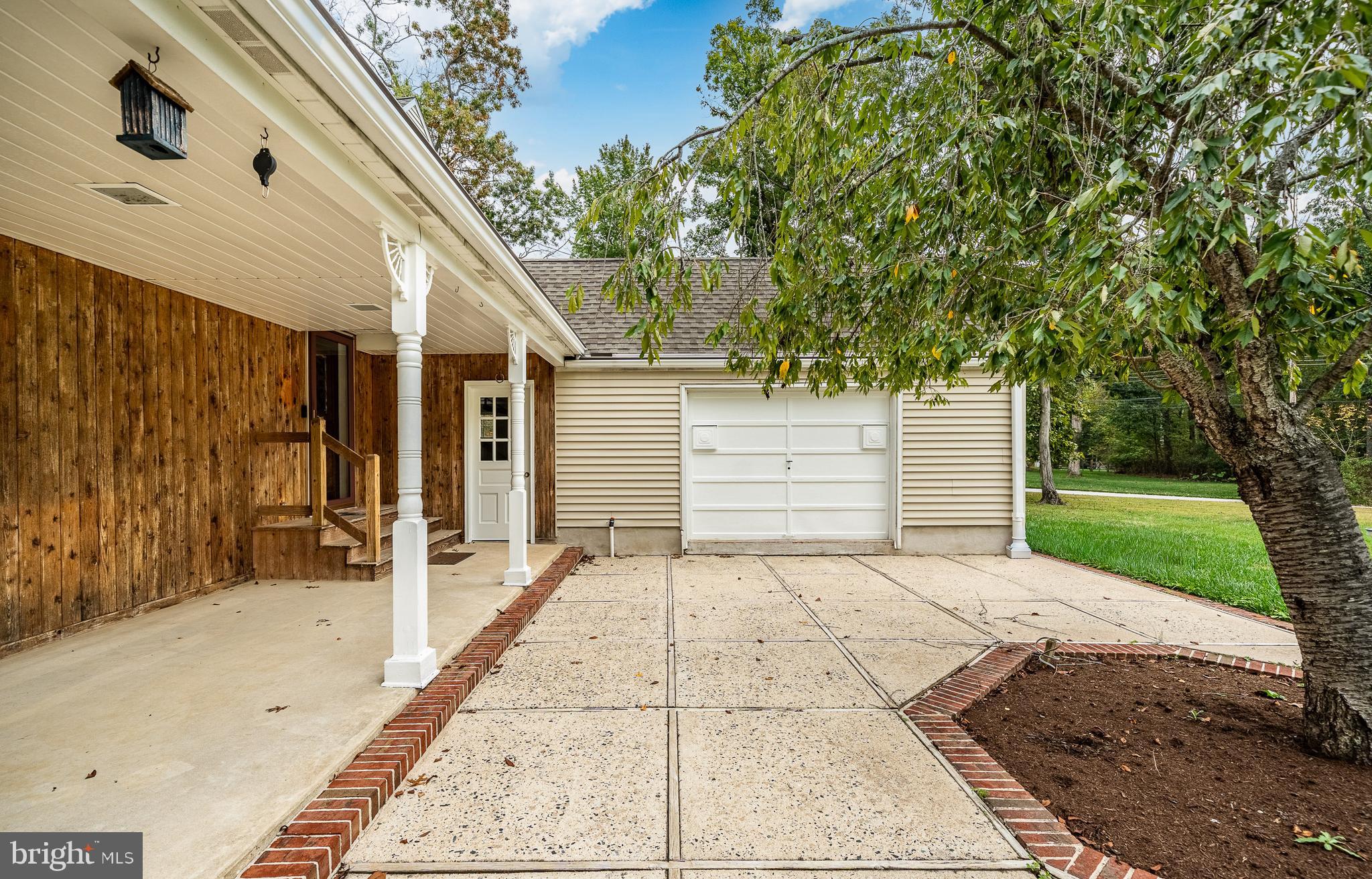 WILLISTOWN ACRES - Residential