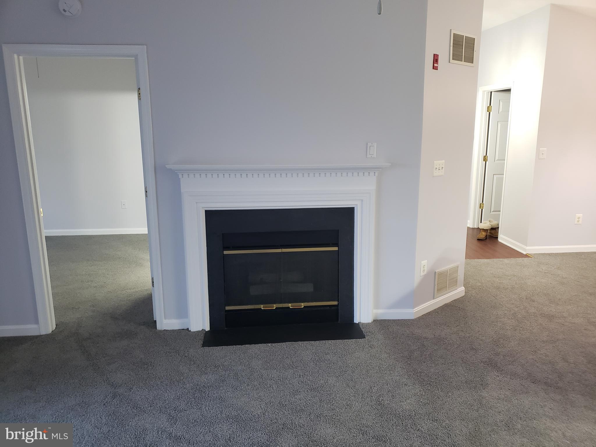 BROOKSTONE - Residential Lease