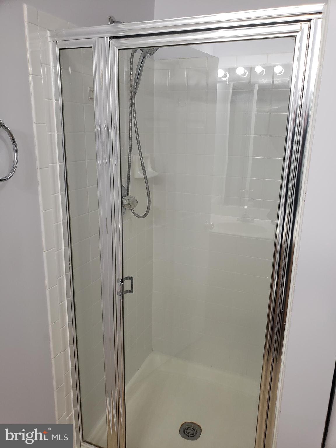 BROOKSTONE - Residential Lease