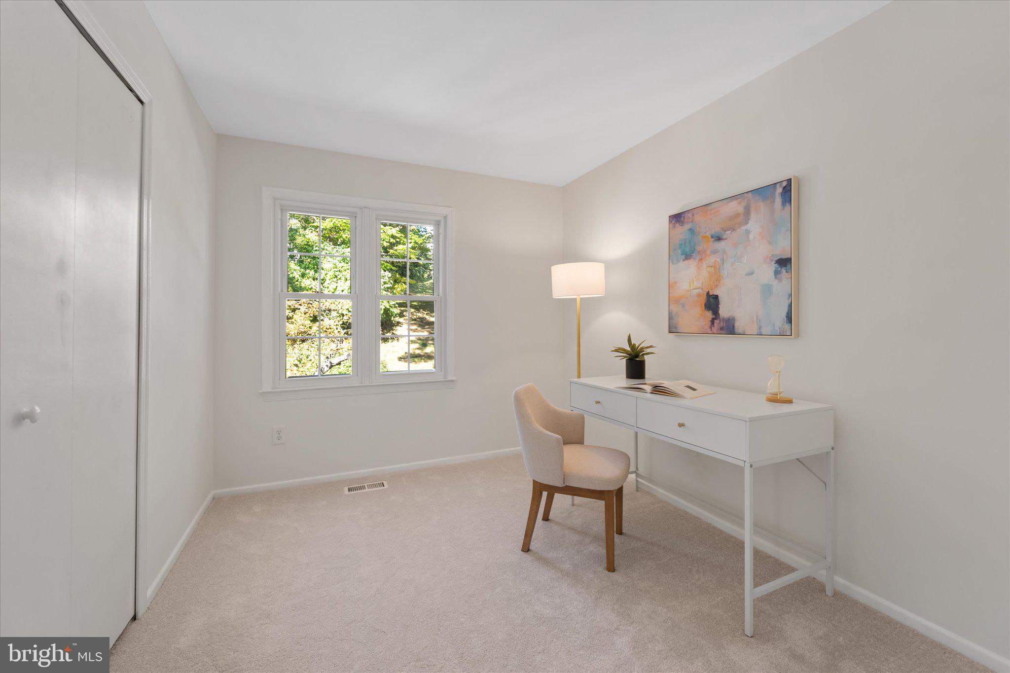 DANBURY FOREST - Residential