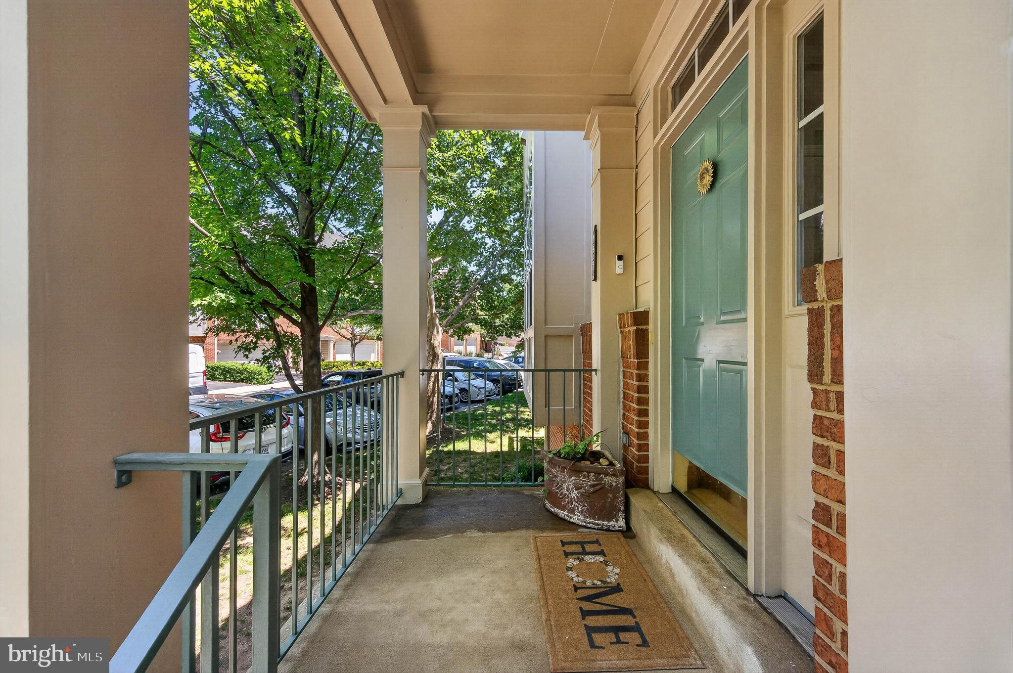 428 CLAYTON LANE