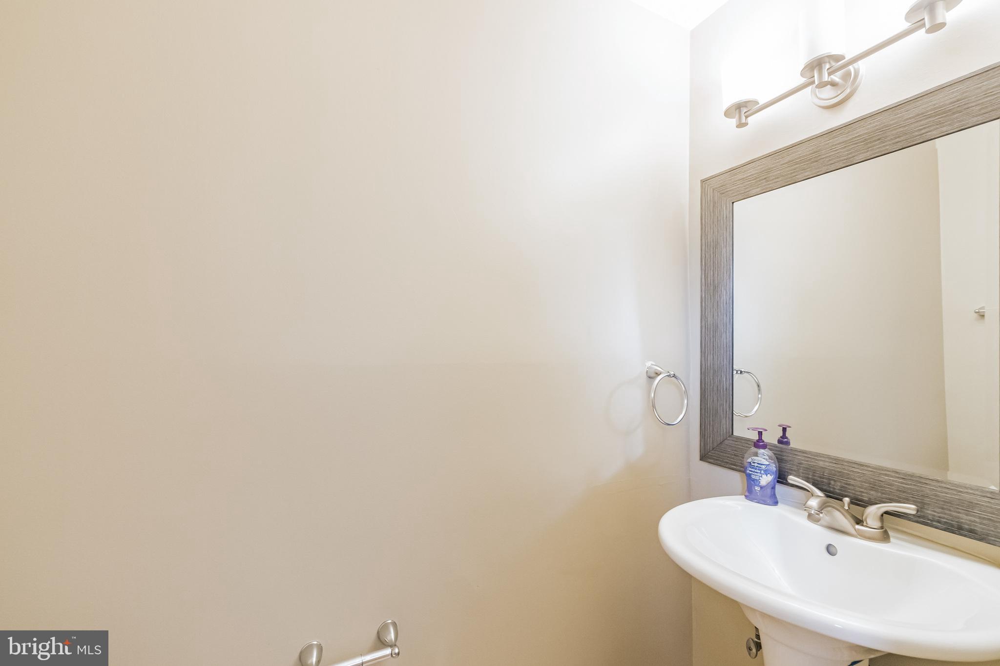 GERMANTOWN VIEW - Residential