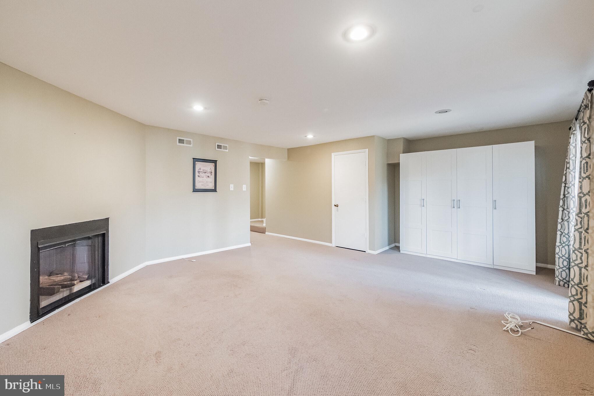 GERMANTOWN VIEW - Residential