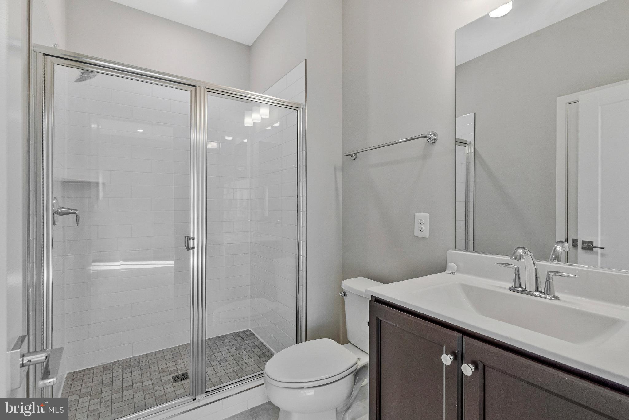 UNION TOWNS - Residential Lease