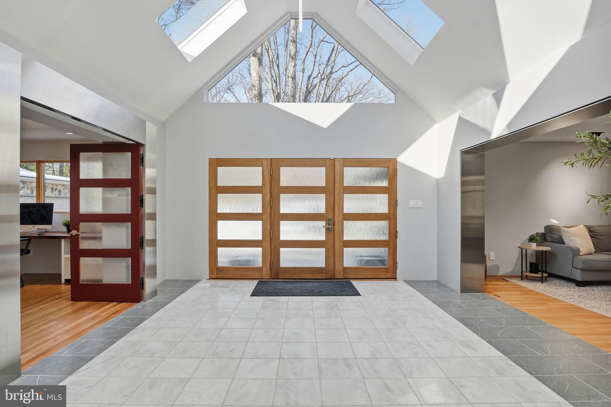 DARNESTOWN OUTSIDE - Residential