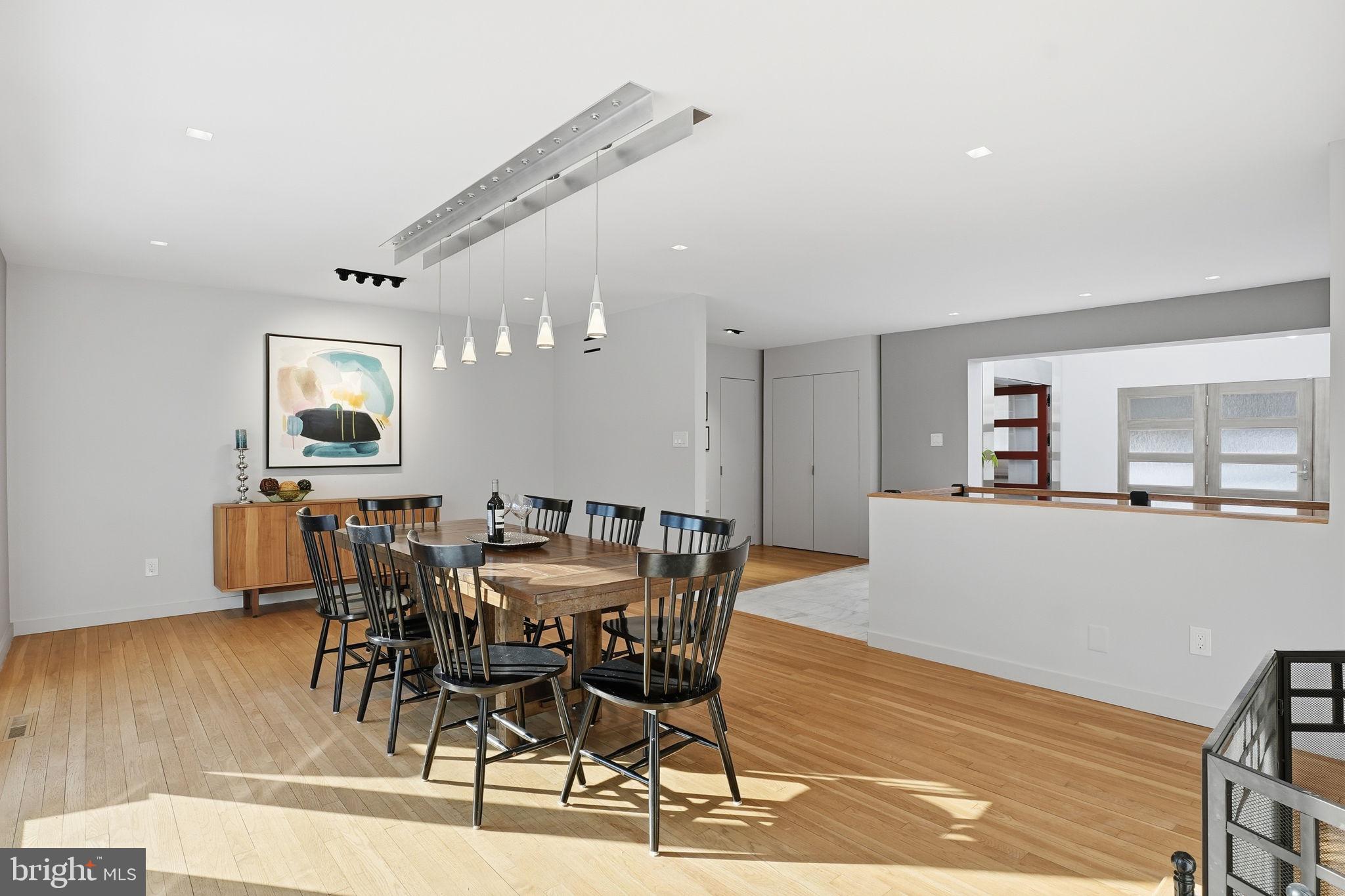 DARNESTOWN OUTSIDE - Residential