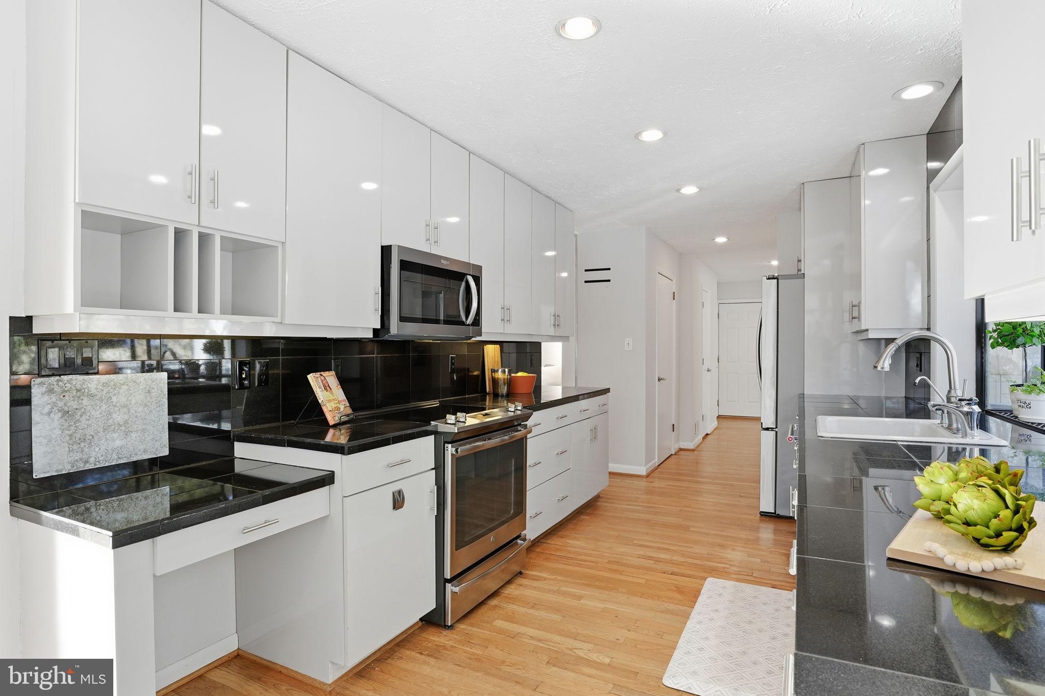 DARNESTOWN OUTSIDE - Residential