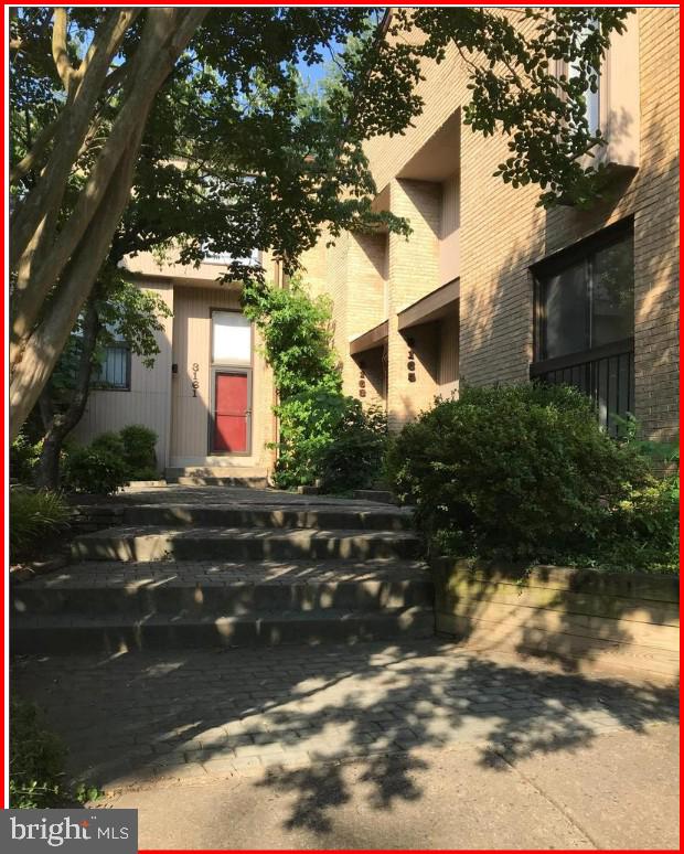 3163 COLCHESTER BROOK LANE