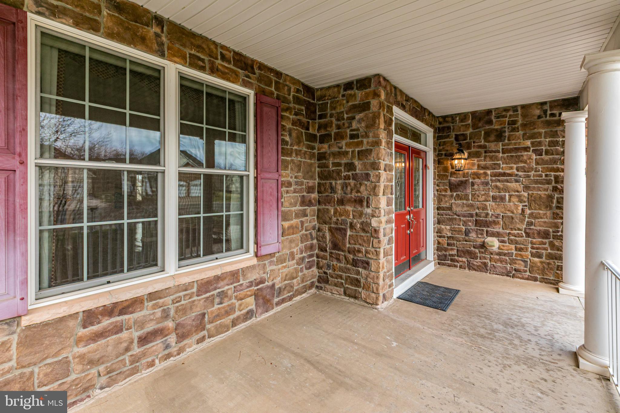 10 INDEPENDENCE COURT