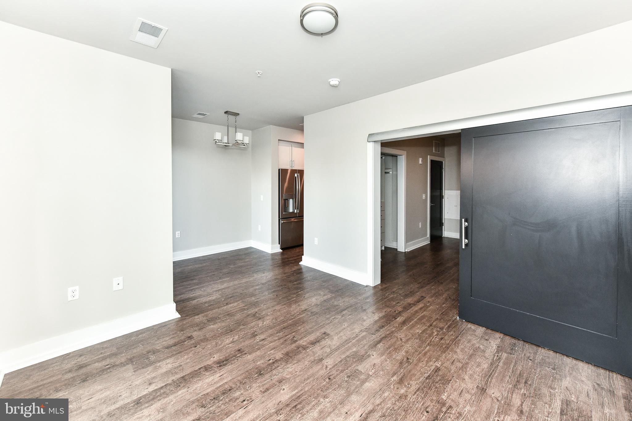 DEL RAY PLACE - Residential Lease