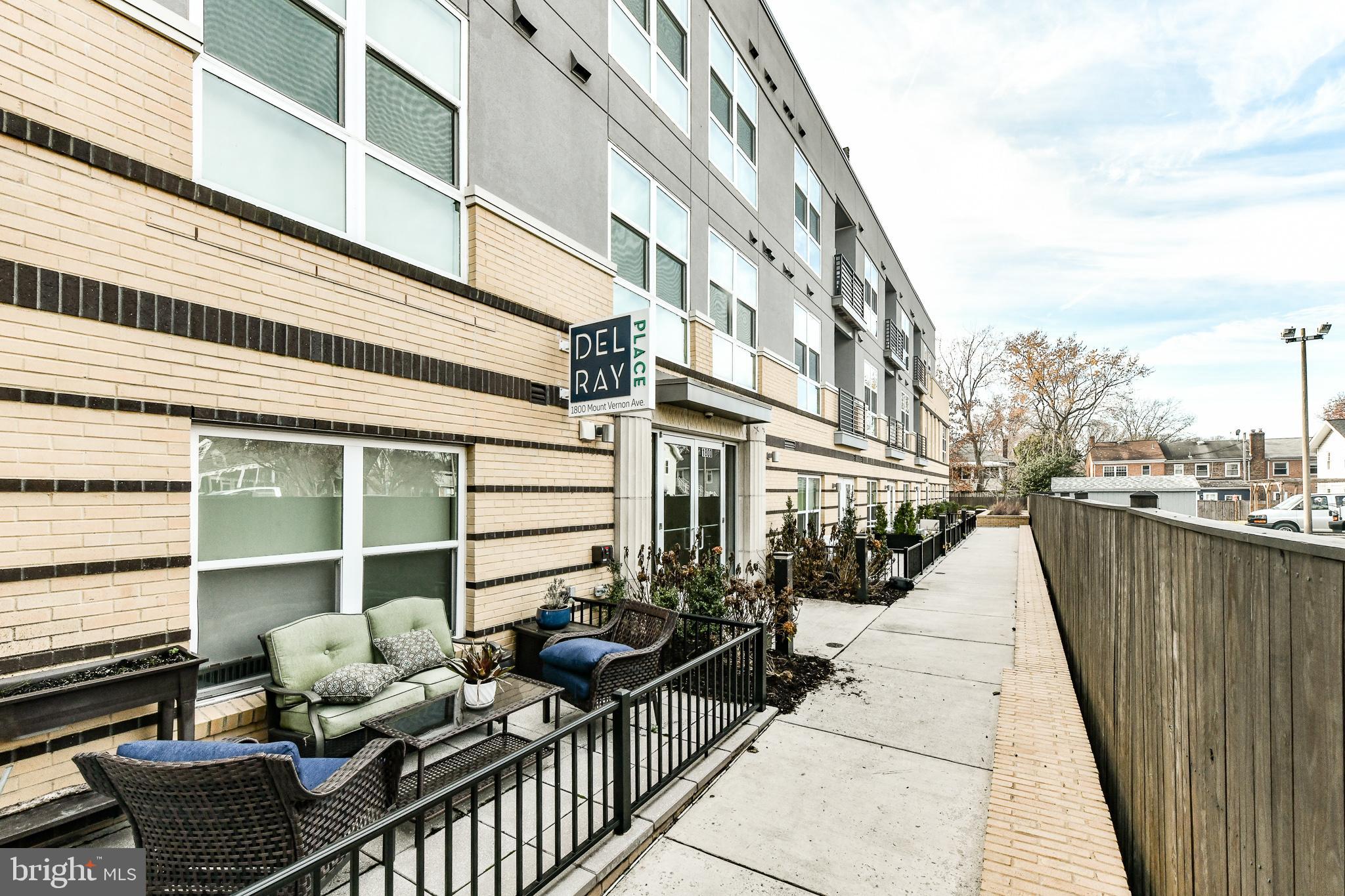 DEL RAY PLACE - Residential Lease