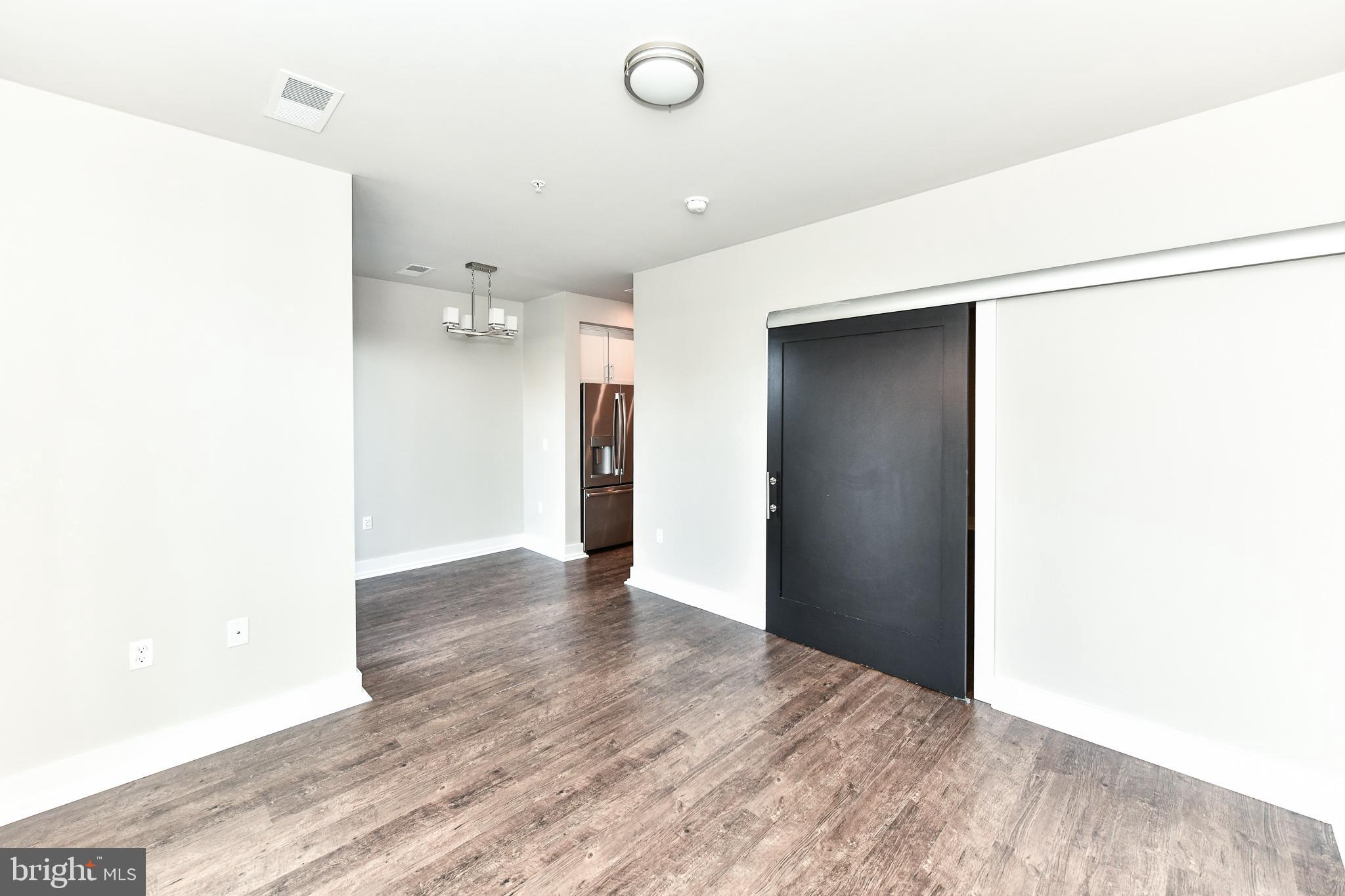 DEL RAY PLACE - Residential Lease