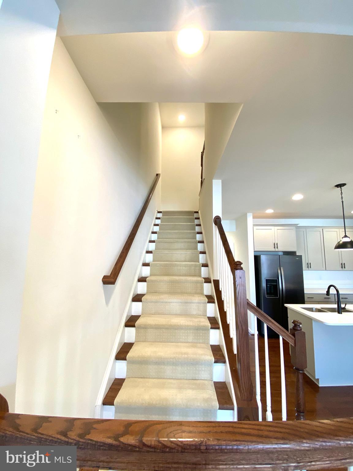 MCCAULEY CROSSING - Residential Lease