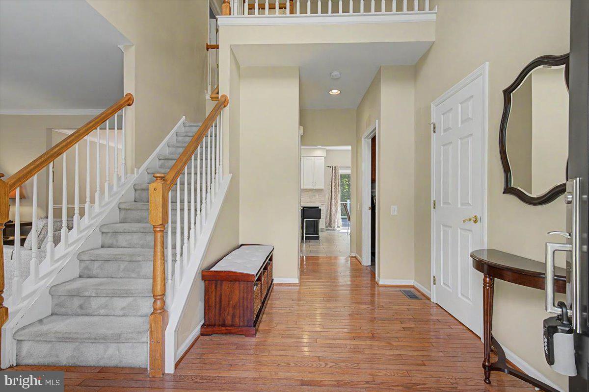 6 STIRLING DRIVE