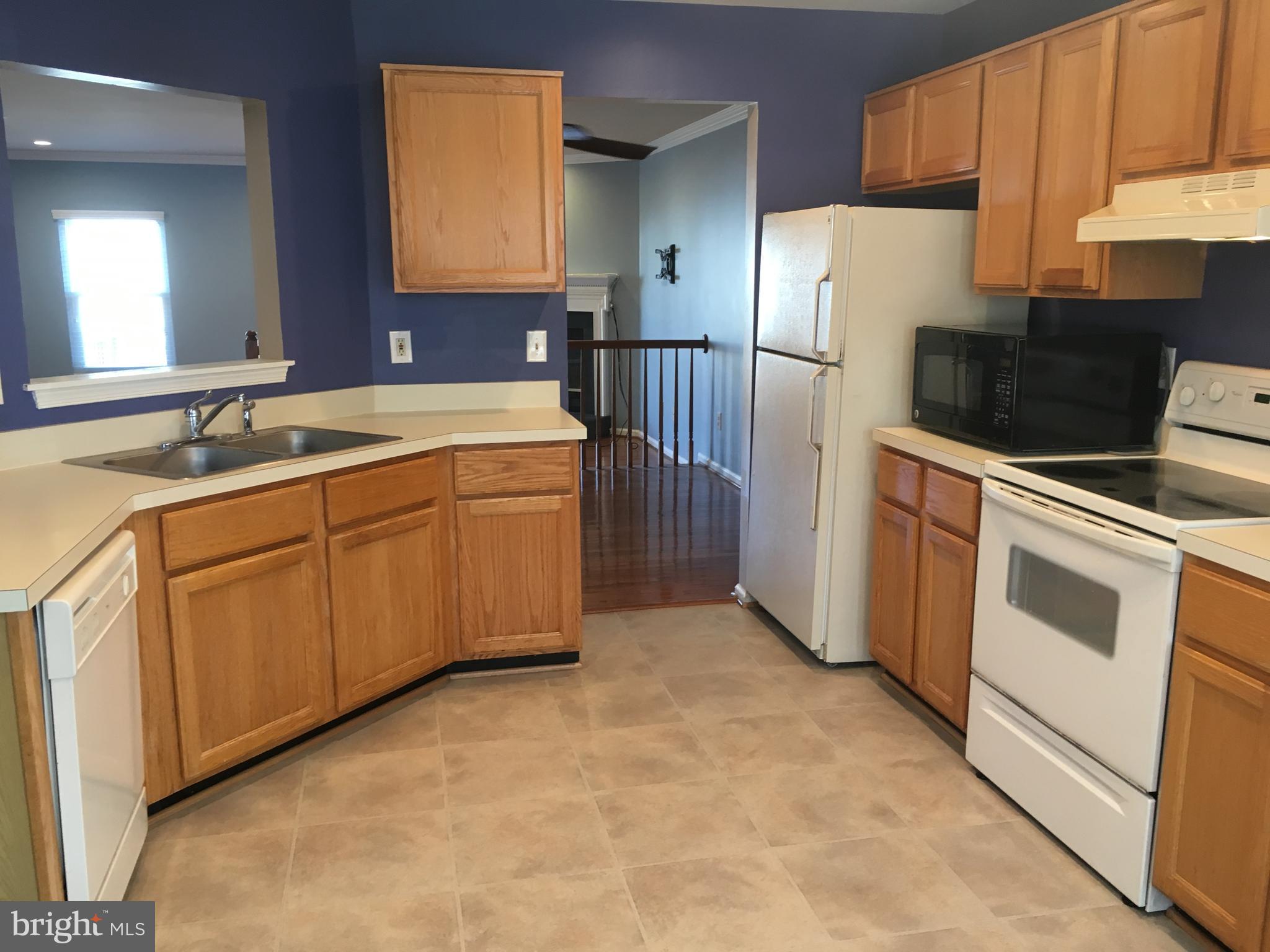 FOXBOROUGH - Residential Lease