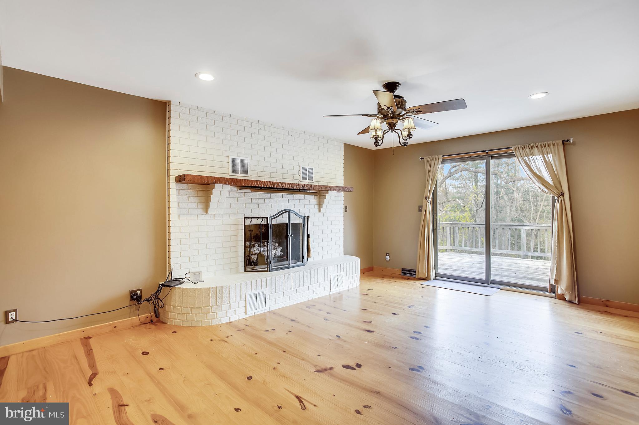 FORESTON RIDGE - Residential