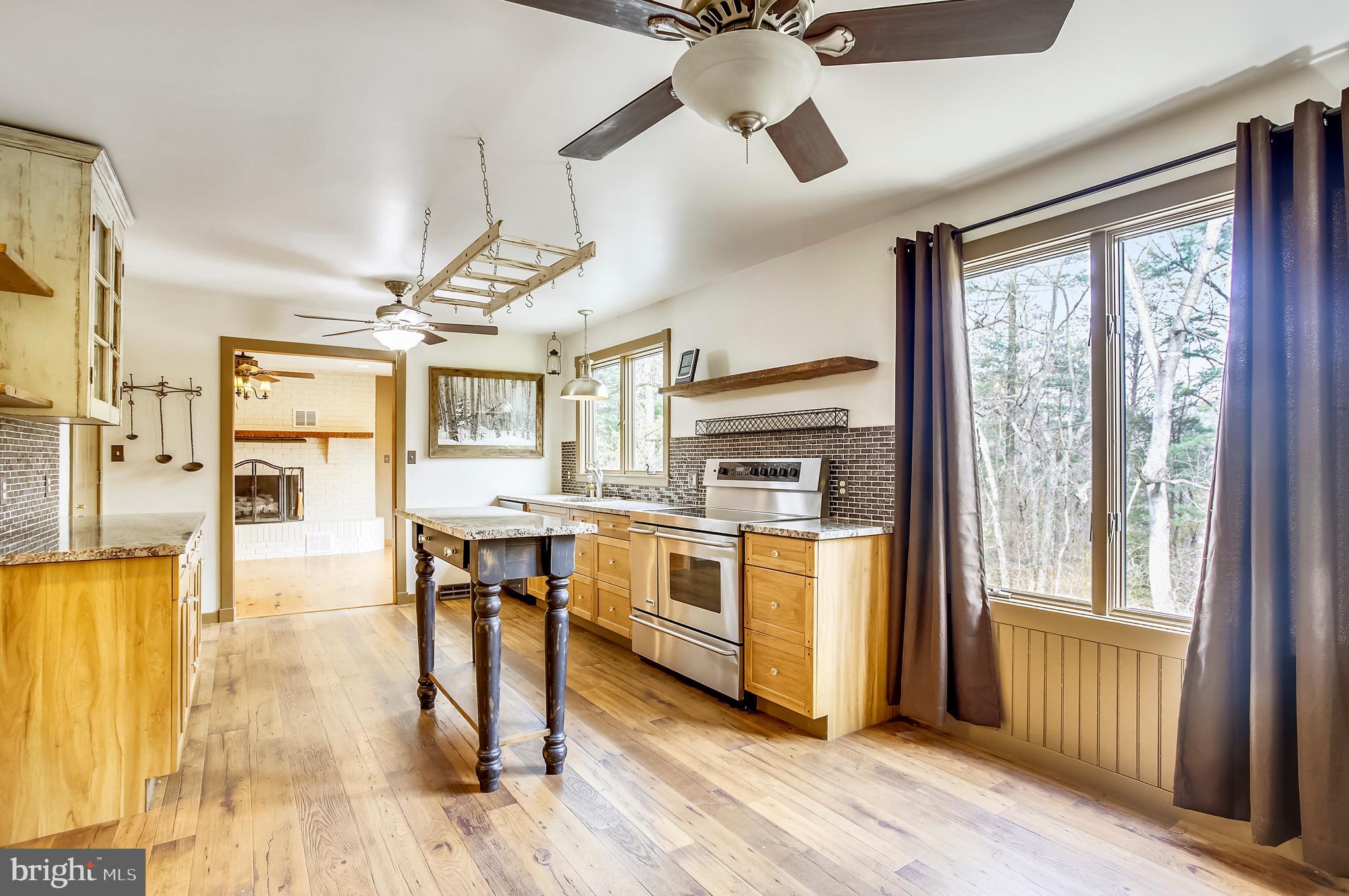 FORESTON RIDGE - Residential