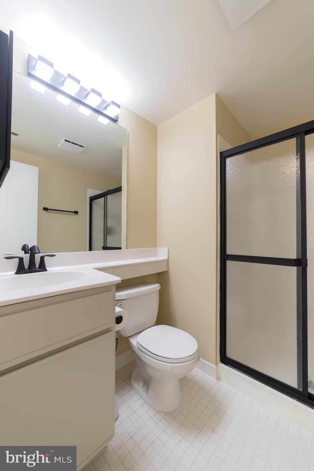 THE VICTORIA CODM - Residential