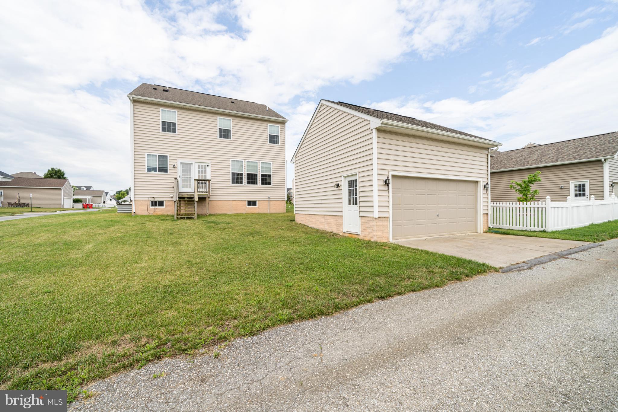 HUNTFIELD - Residential