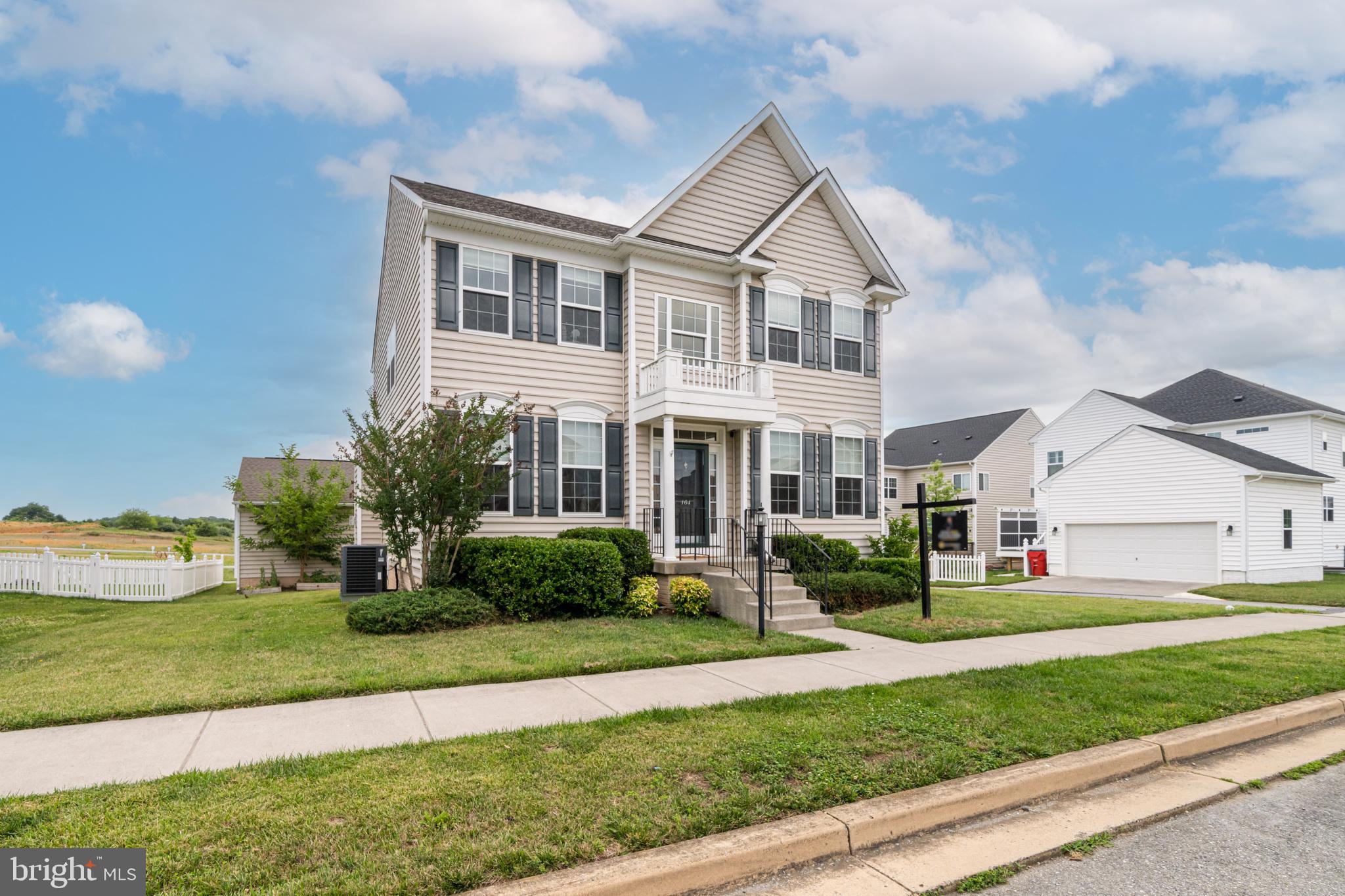 HUNTFIELD - Residential