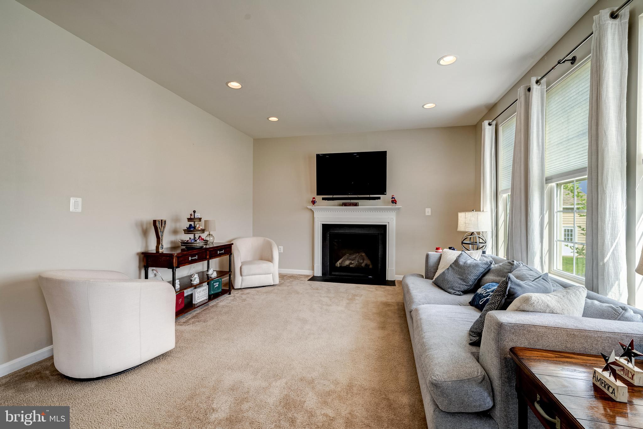 HUNTFIELD - Residential