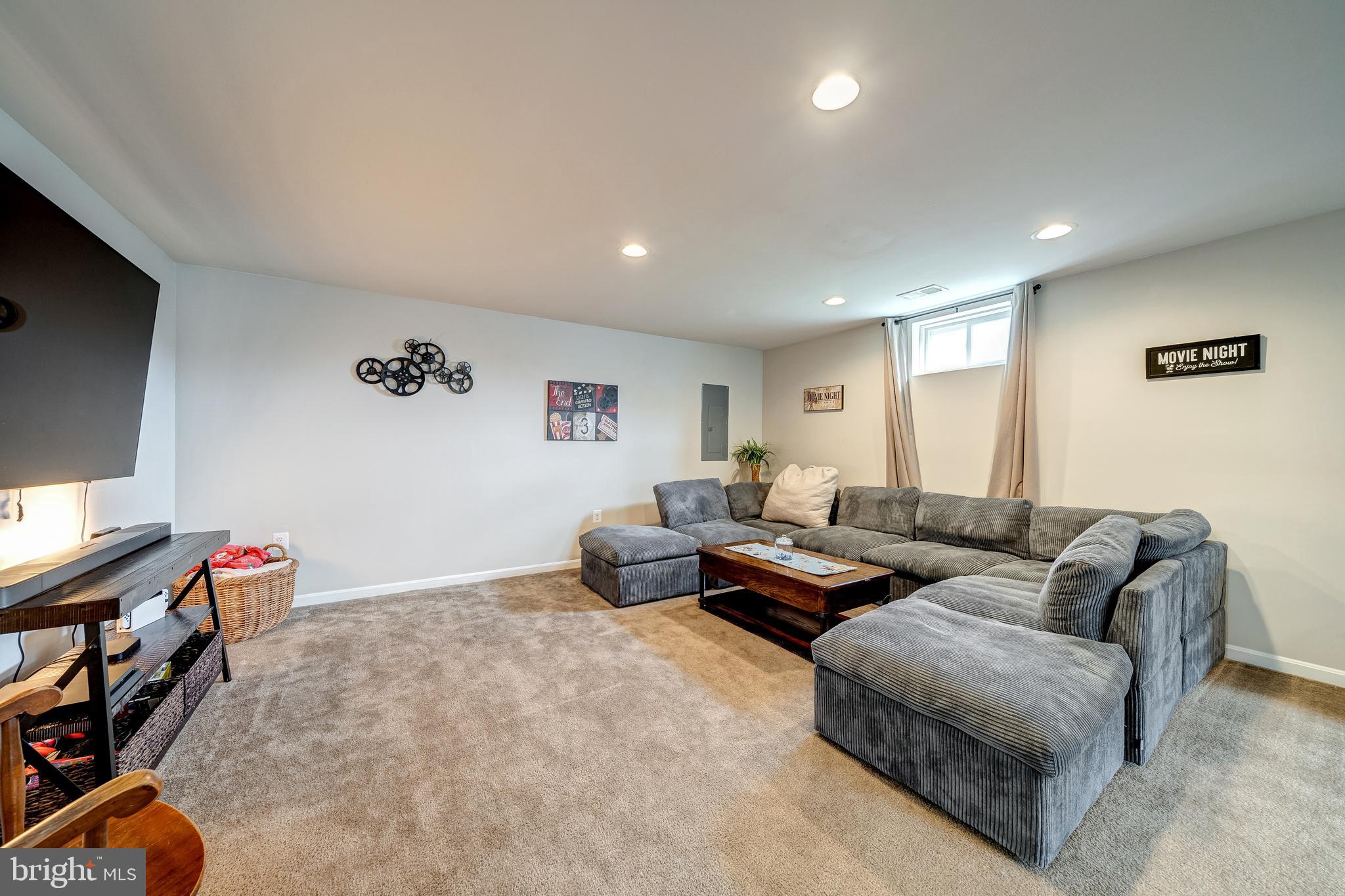 HUNTFIELD - Residential