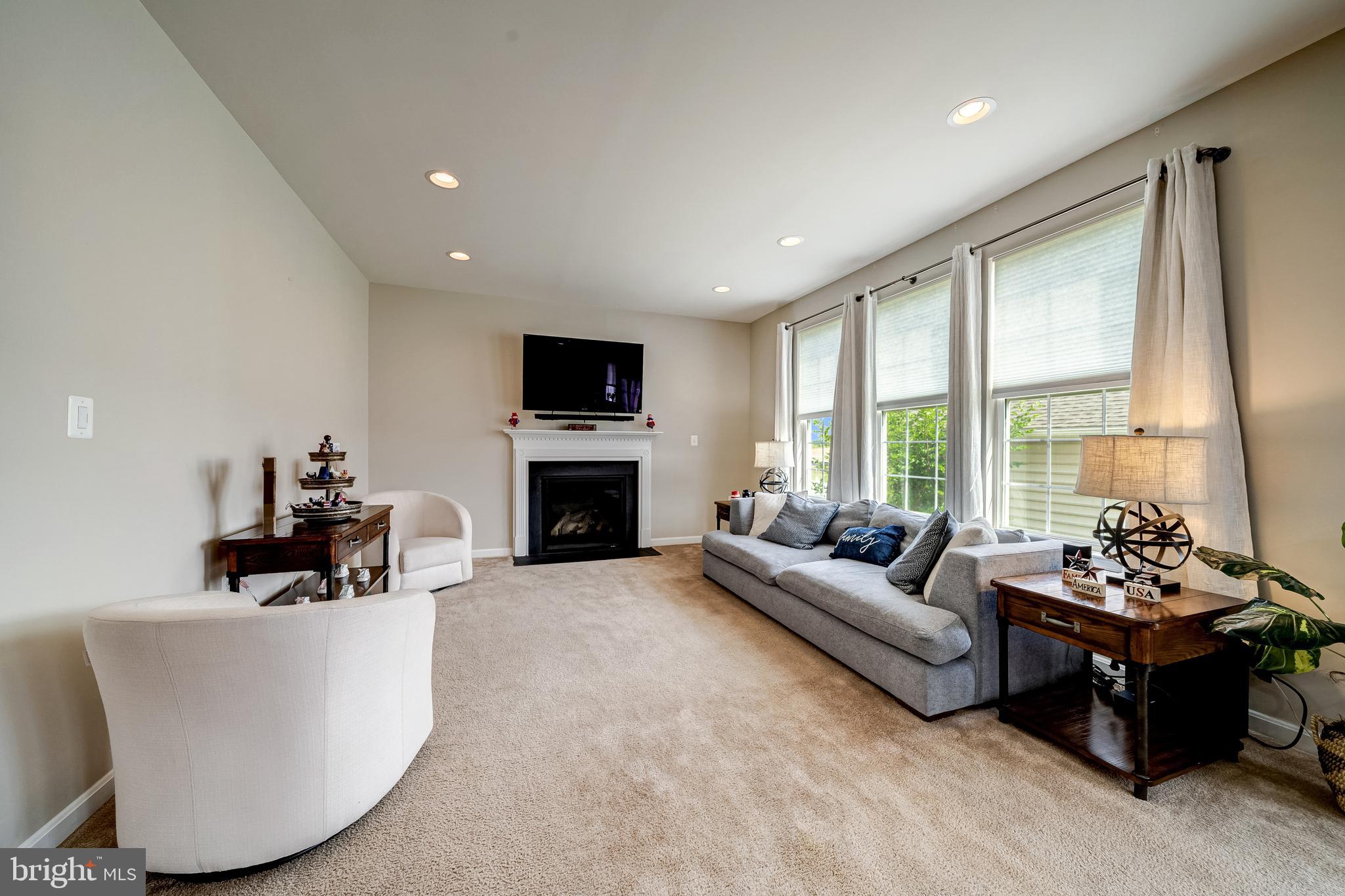 HUNTFIELD - Residential