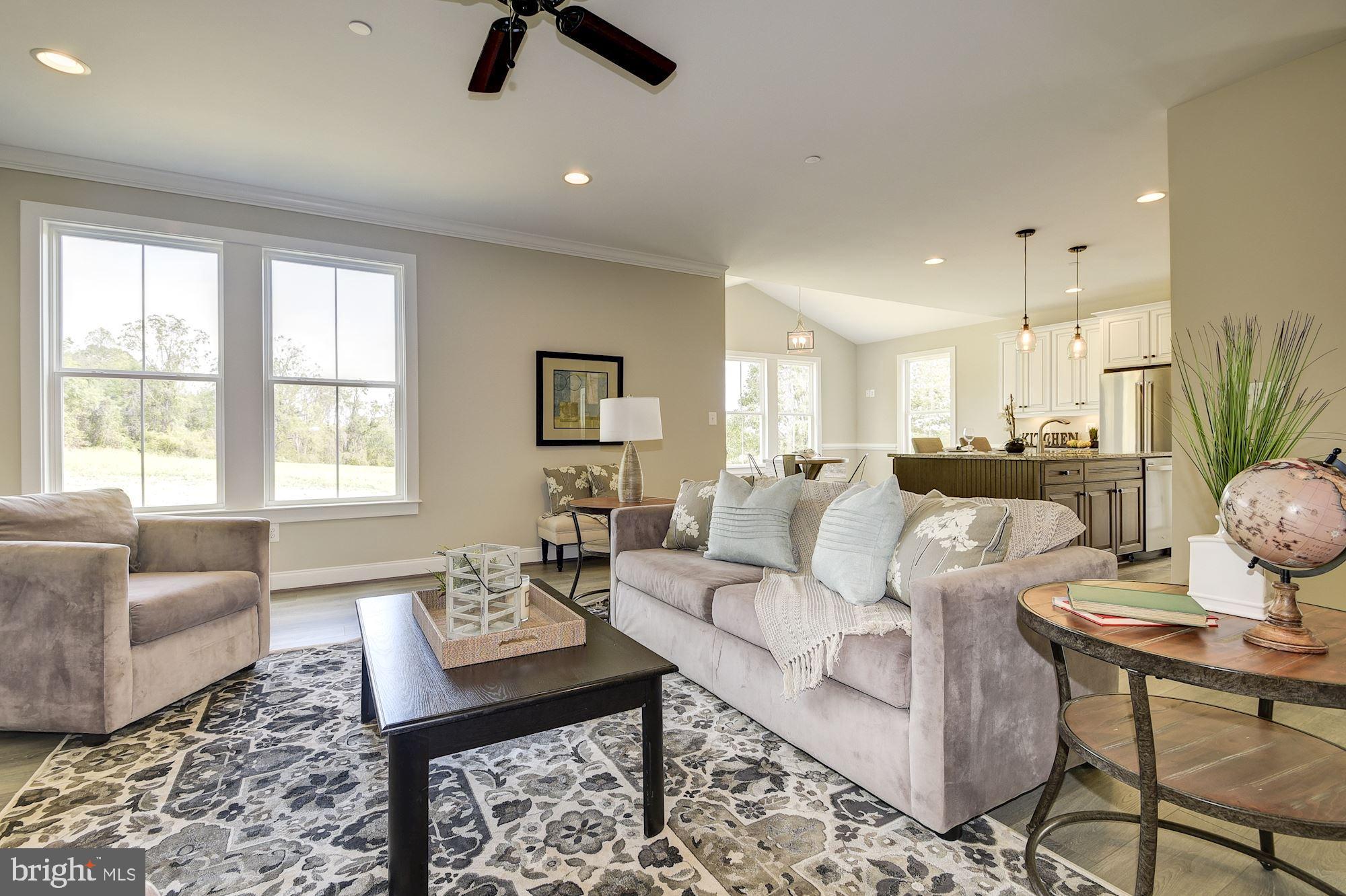 OAKDALE WOODS - Residential