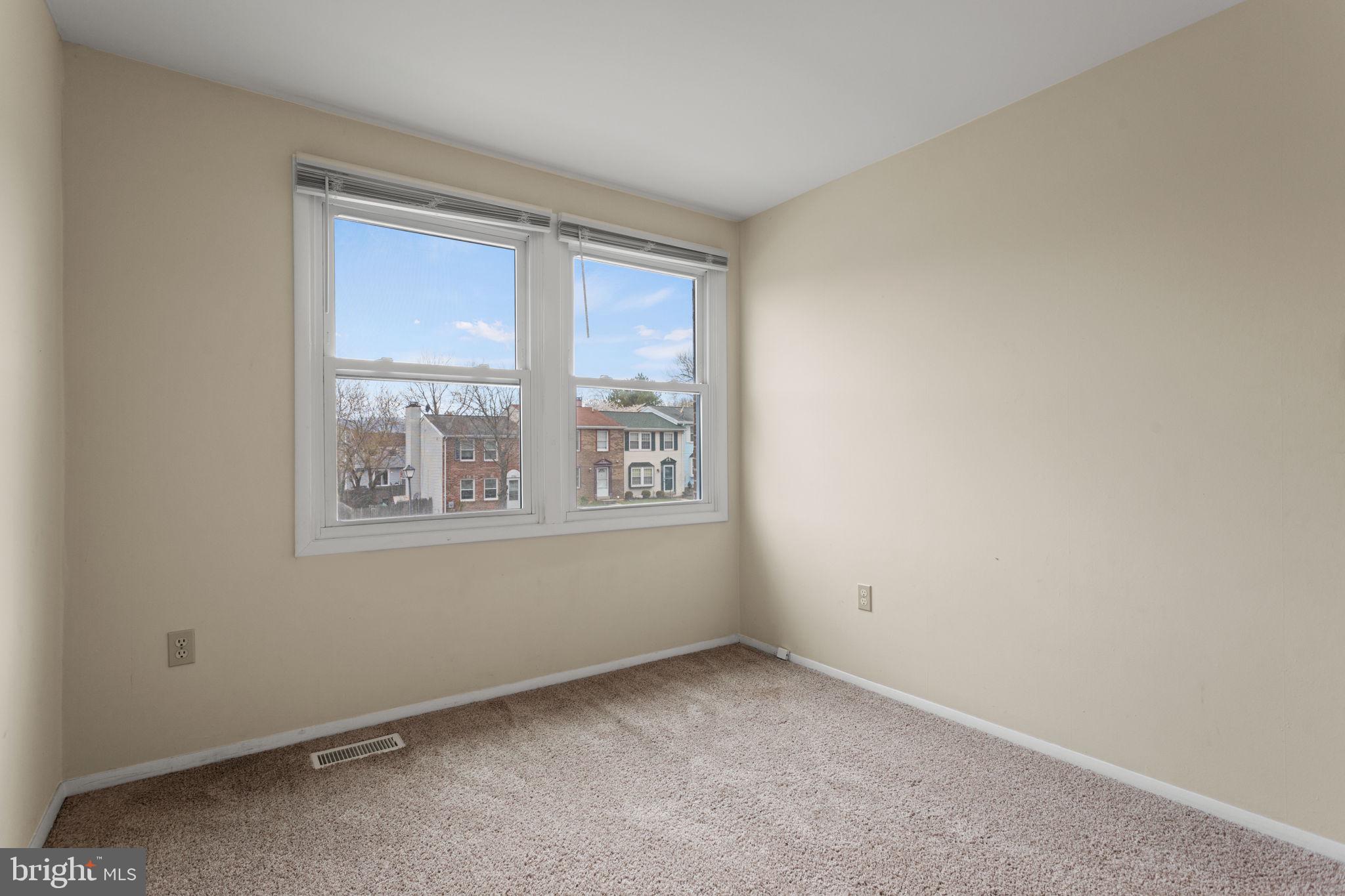 AMBER MEADOWS - Residential