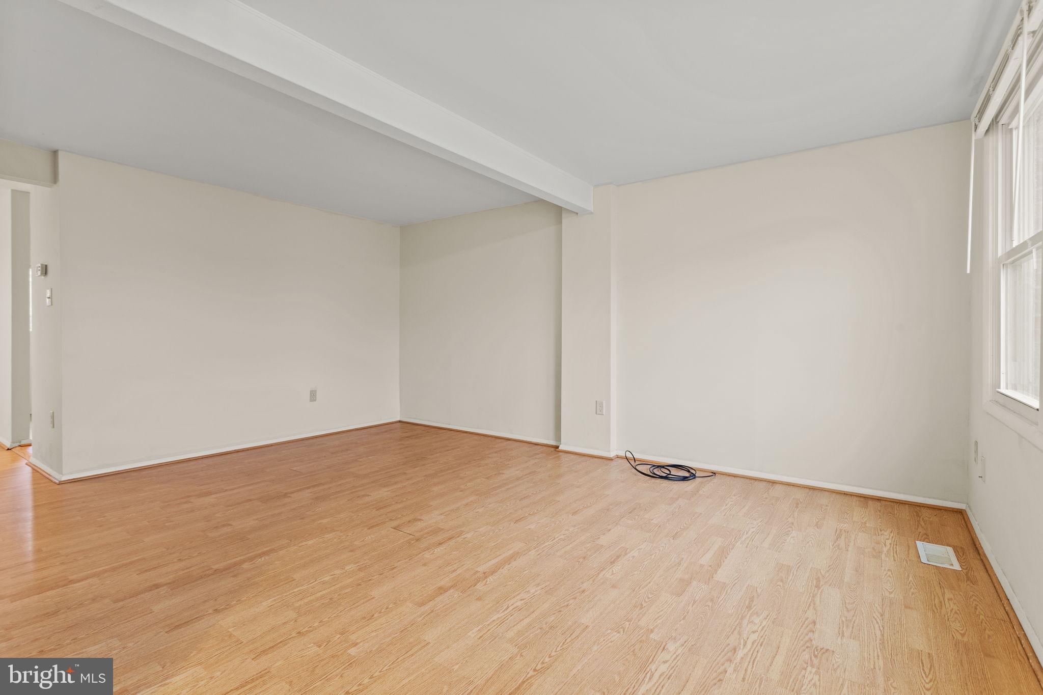 AMBER MEADOWS - Residential