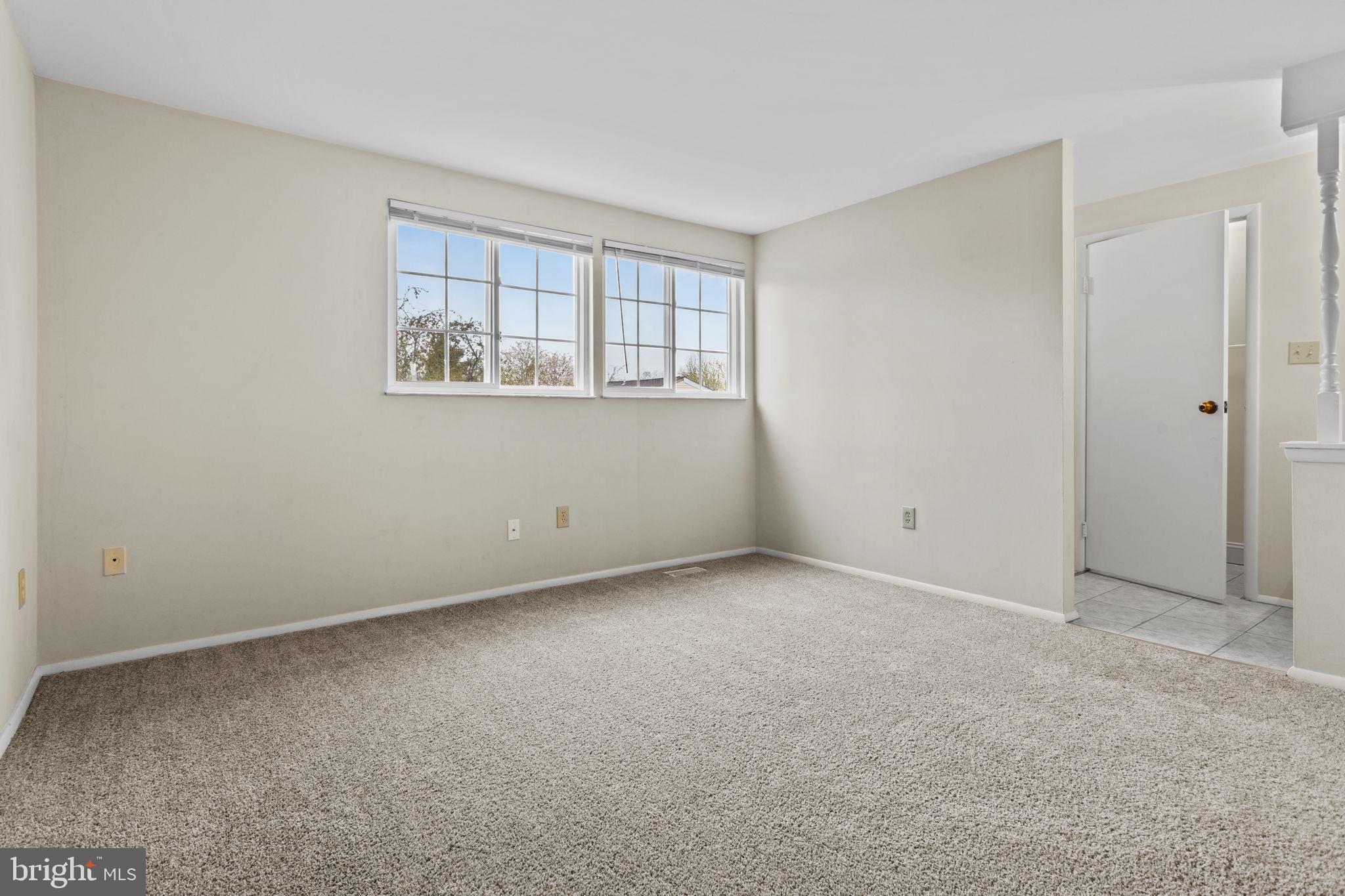 AMBER MEADOWS - Residential