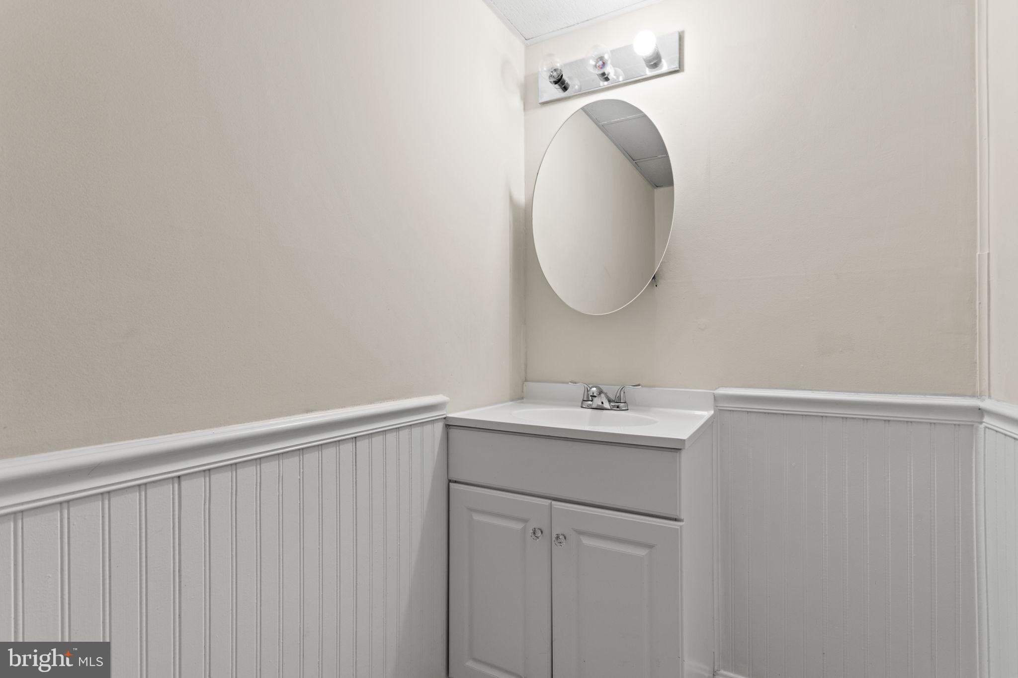 AMBER MEADOWS - Residential