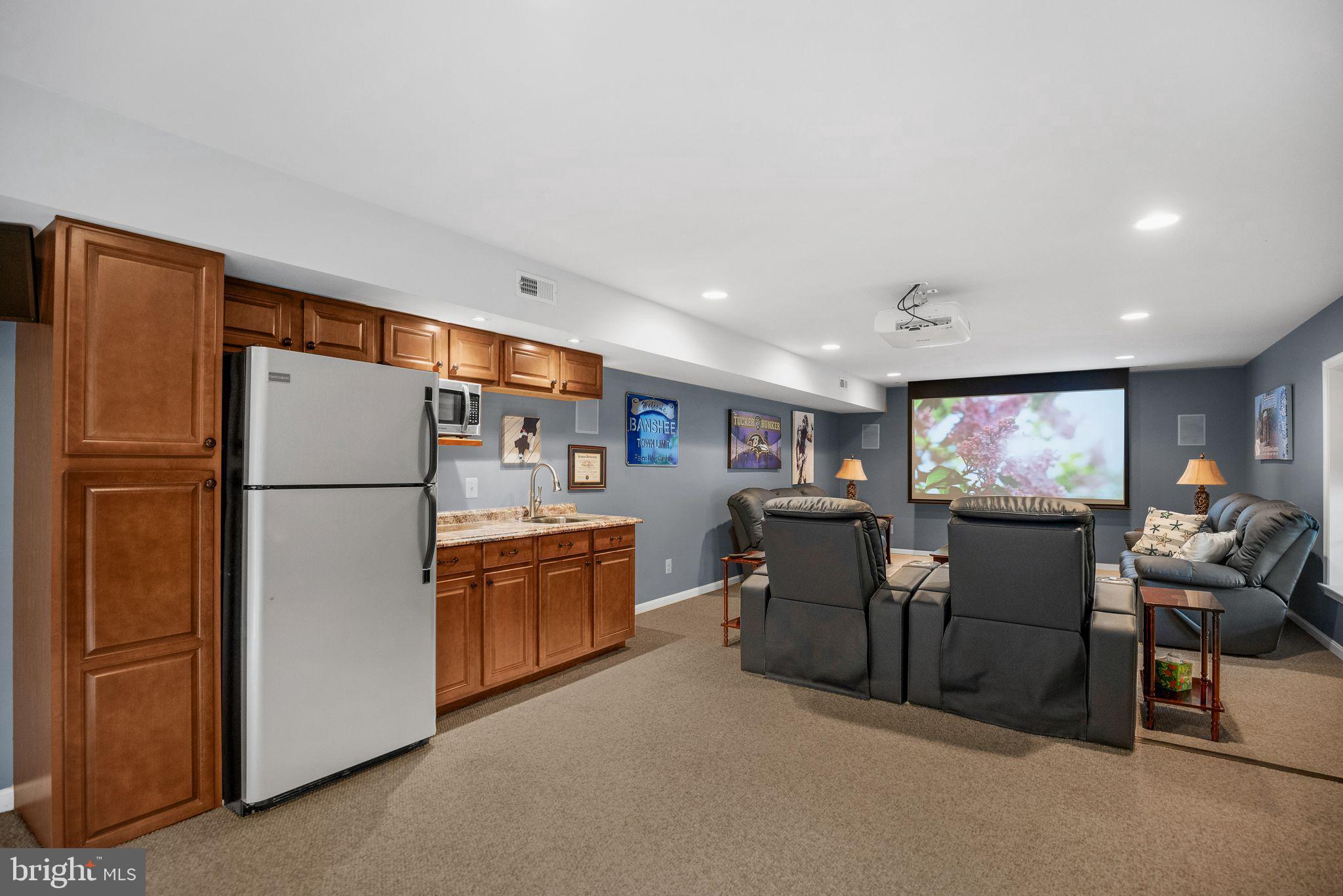 HARBOR POINT - Residential