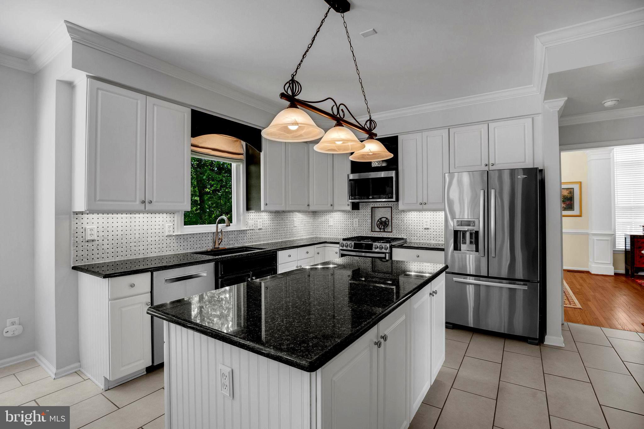 HARBOR POINT - Residential