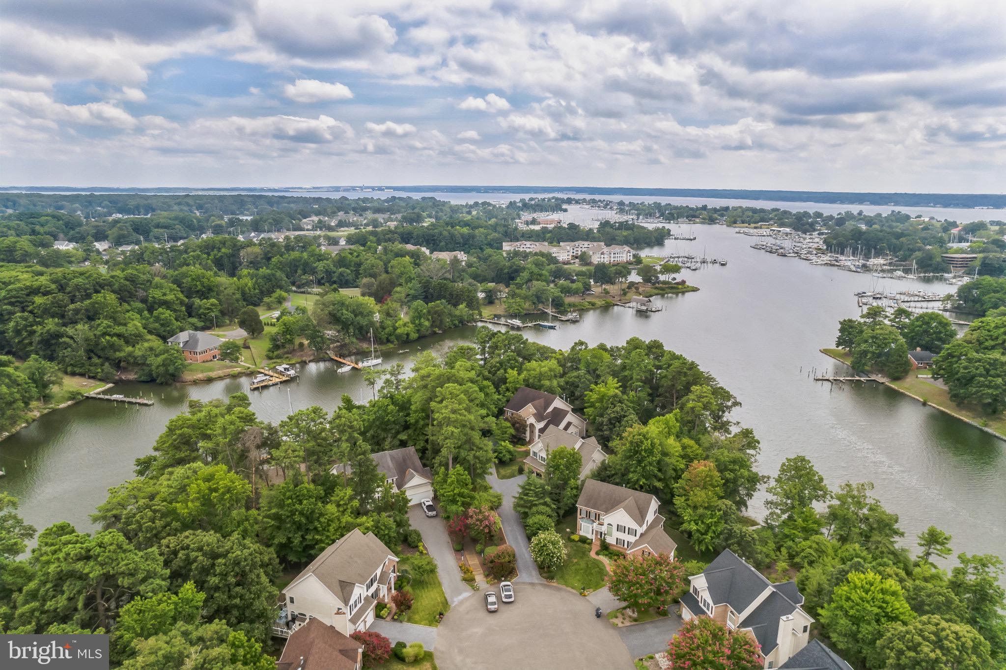 HARBOR POINT - Residential