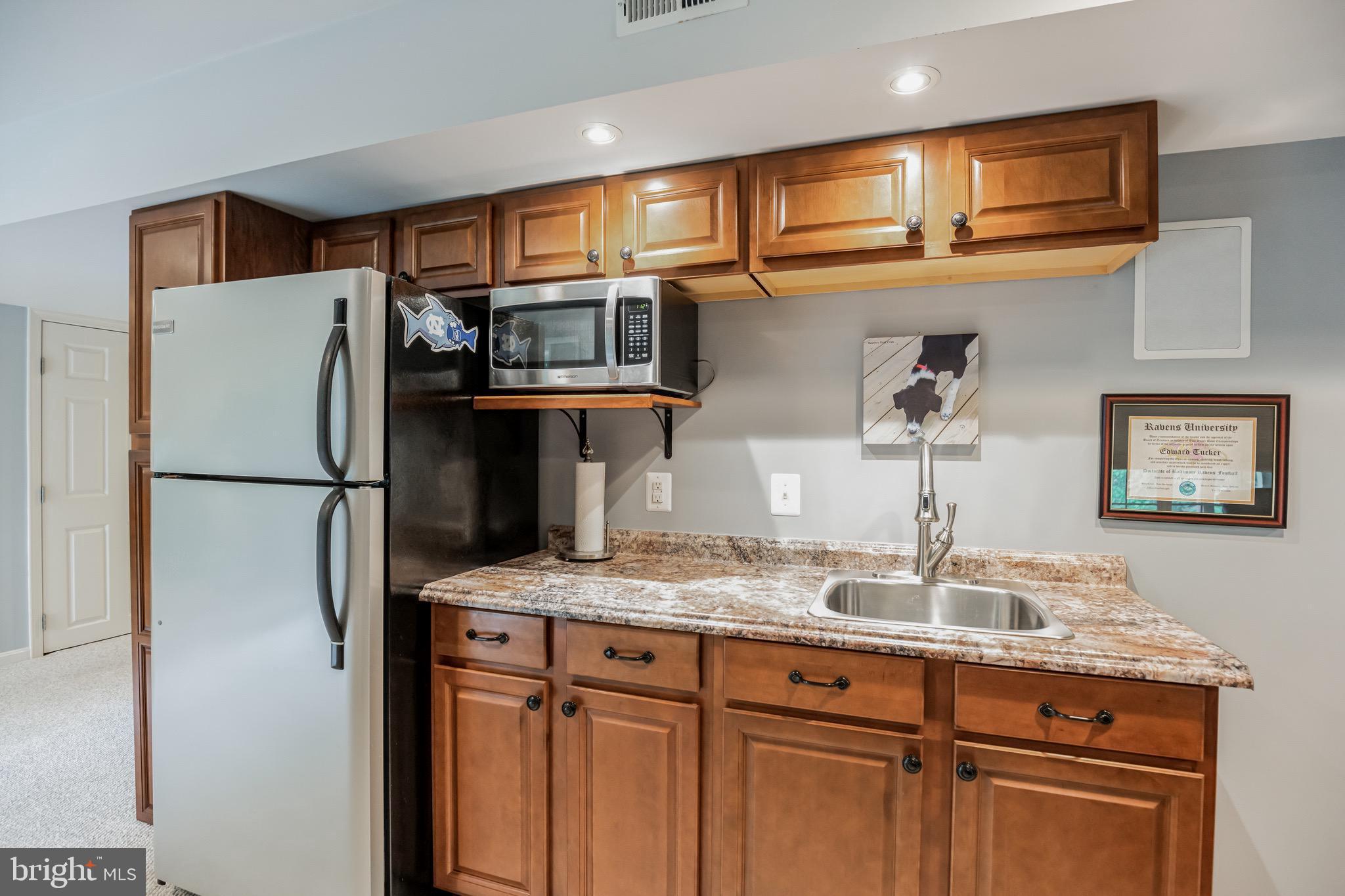 HARBOR POINT - Residential