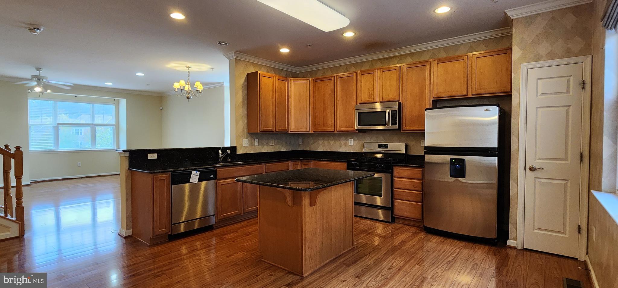 OAK TREE LANDING - Residential